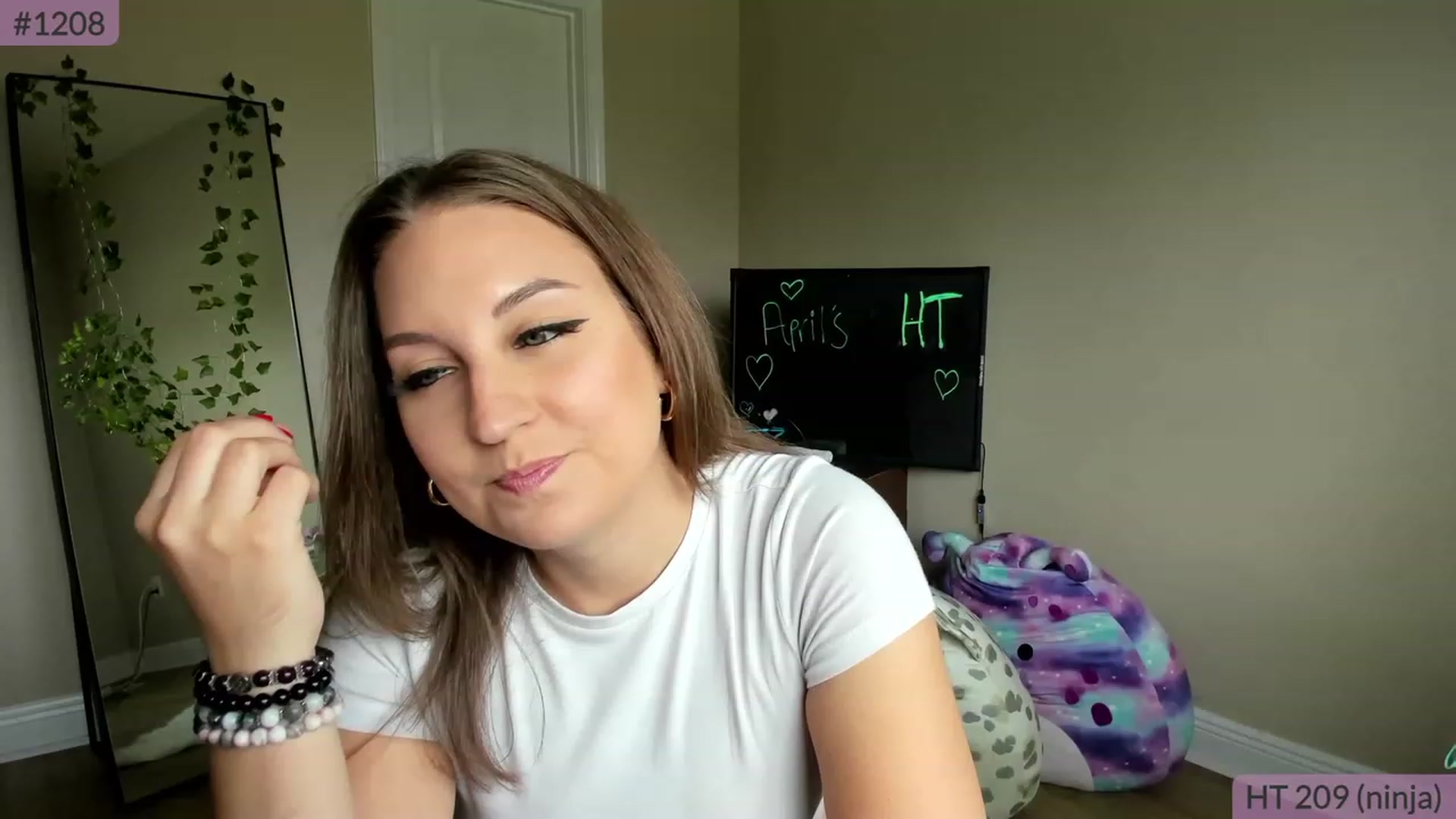Gallery image thumbnail from BrookeBee's myfreecams stream on, 04/07/2023, 18:20 image 16 of 20