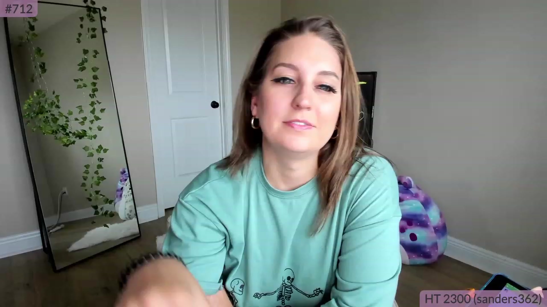 Gallery image thumbnail from BrookeBee's myfreecams stream on, 04/08/2023, 23:05 image 10 of 20