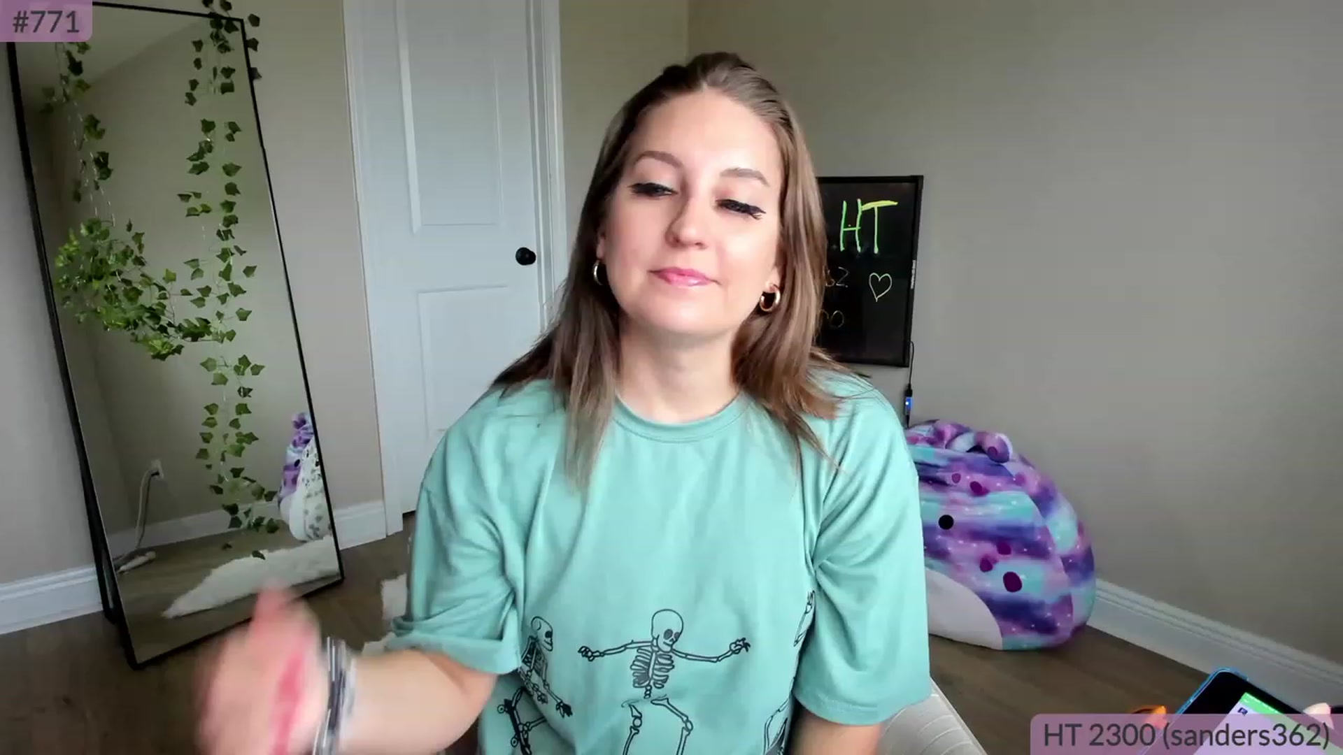 Gallery image thumbnail from BrookeBee's myfreecams stream on, 04/08/2023, 23:05 image 3 of 20
