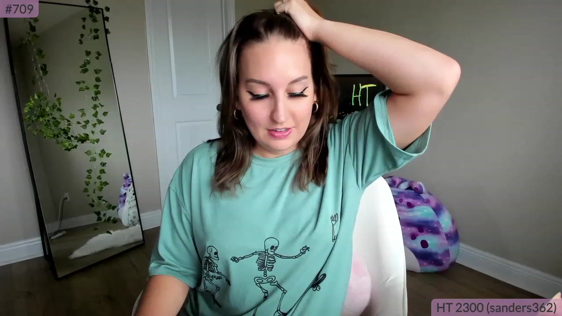 Gallery image thumbnail from BrookeBee's myfreecams stream on, 04/08/2023, 23:05 image 14 of 20