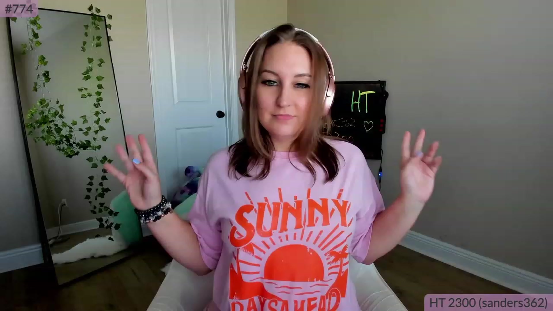 Gallery image thumbnail from BrookeBee's myfreecams stream on, 04/14/2023, 24:03 image 3 of 20