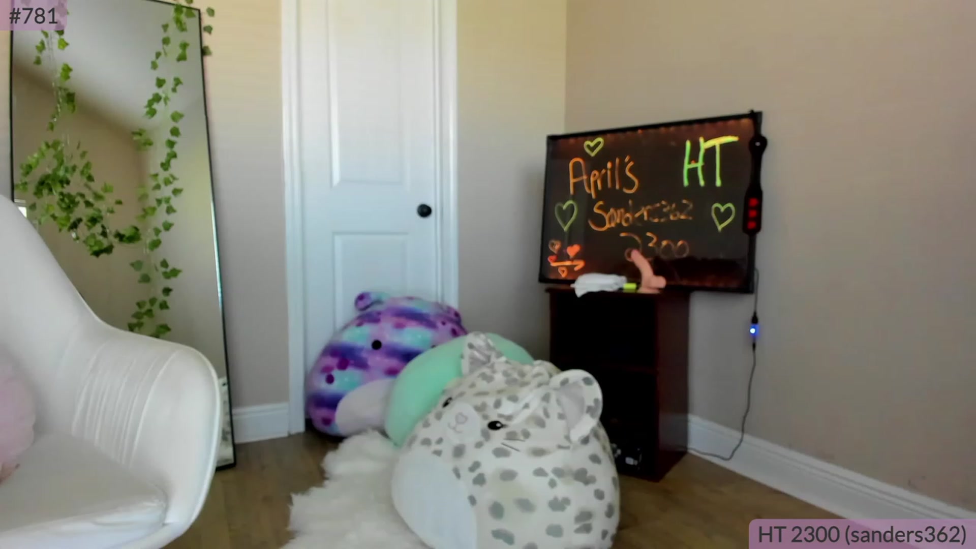 Gallery image thumbnail from BrookeBee's myfreecams stream on, 04/14/2023, 22:36 image 17 of 20