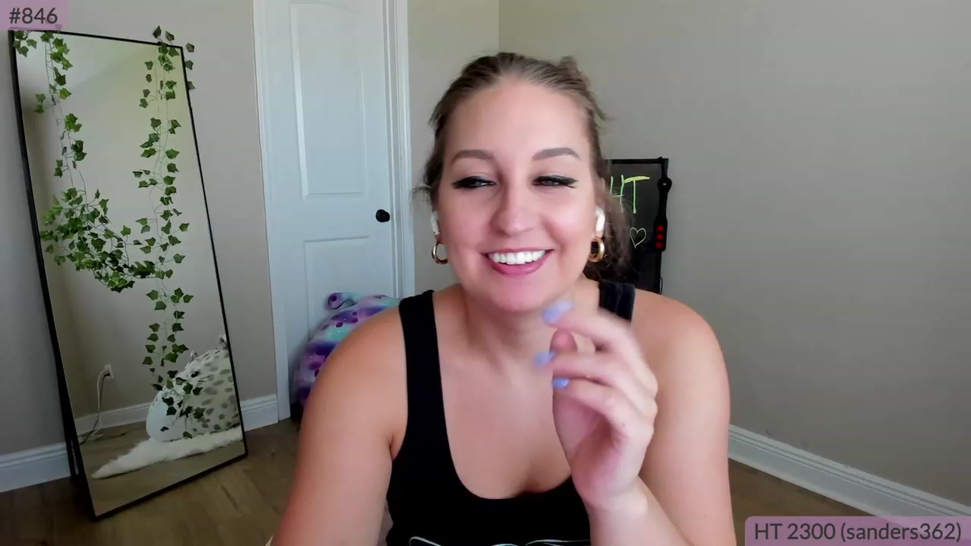 Gallery image thumbnail from BrookeBee's myfreecams stream on, 04/15/2023, 18:45 image 4 of 20
