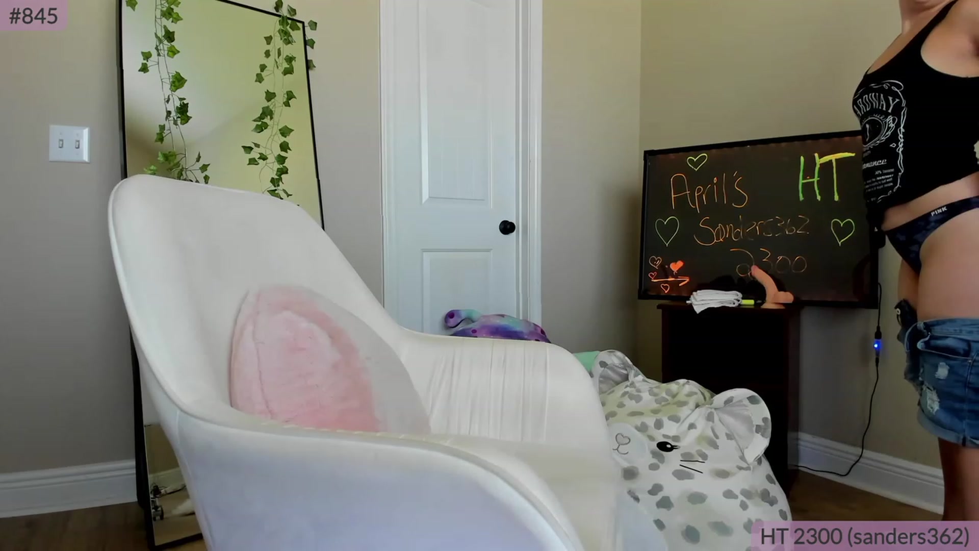 Gallery image thumbnail from BrookeBee's myfreecams stream on, 04/15/2023, 18:45 image 16 of 20