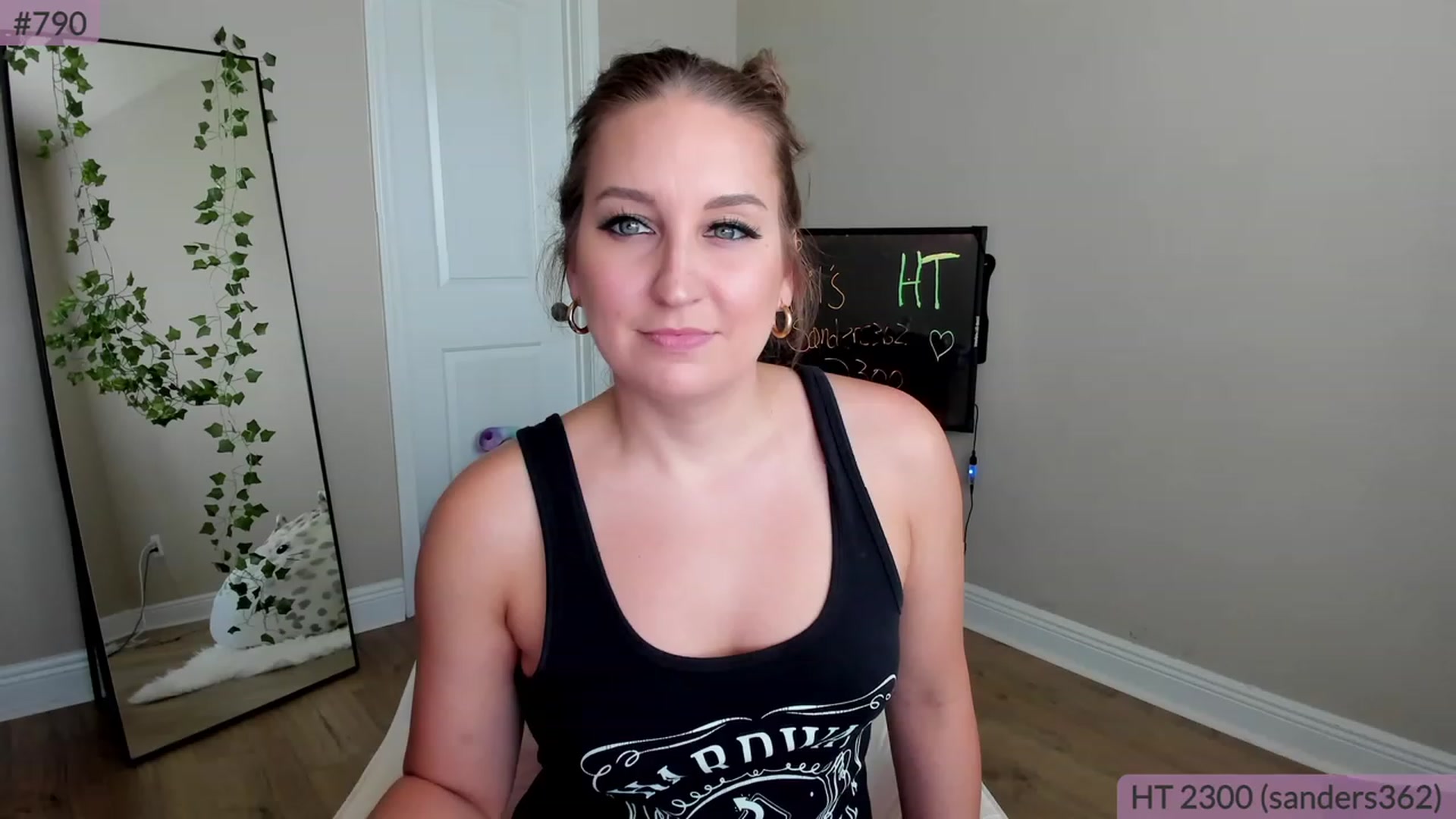 Gallery image thumbnail from BrookeBee's myfreecams stream on, 04/15/2023, 19:53 image 19 of 20