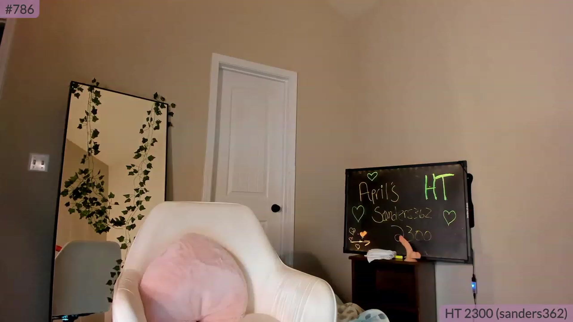 Gallery image thumbnail from BrookeBee's myfreecams stream on, 04/15/2023, 21:46 image 15 of 20