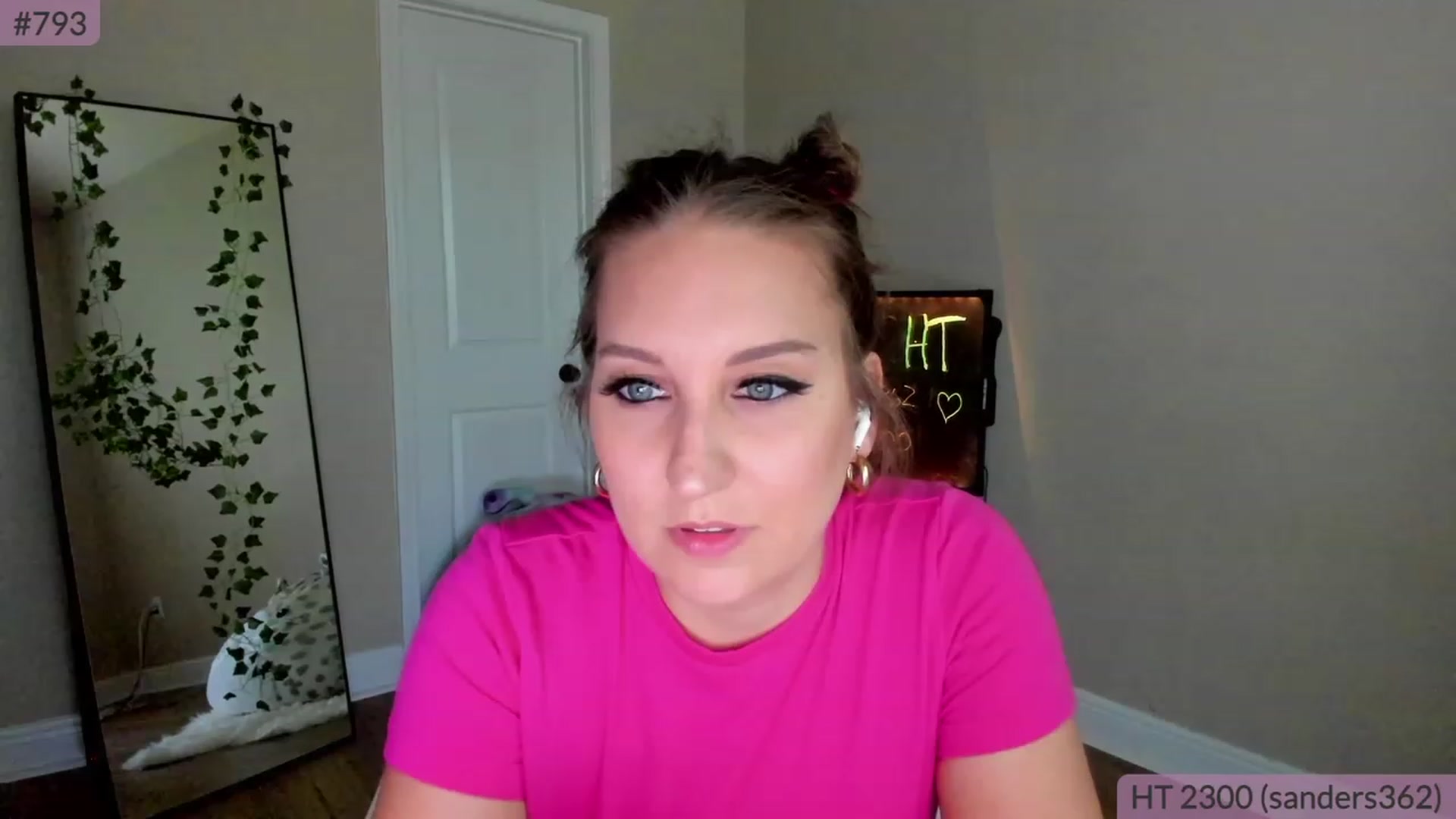 Gallery image thumbnail from BrookeBee's myfreecams stream on, 04/15/2023, 21:46 image 8 of 20