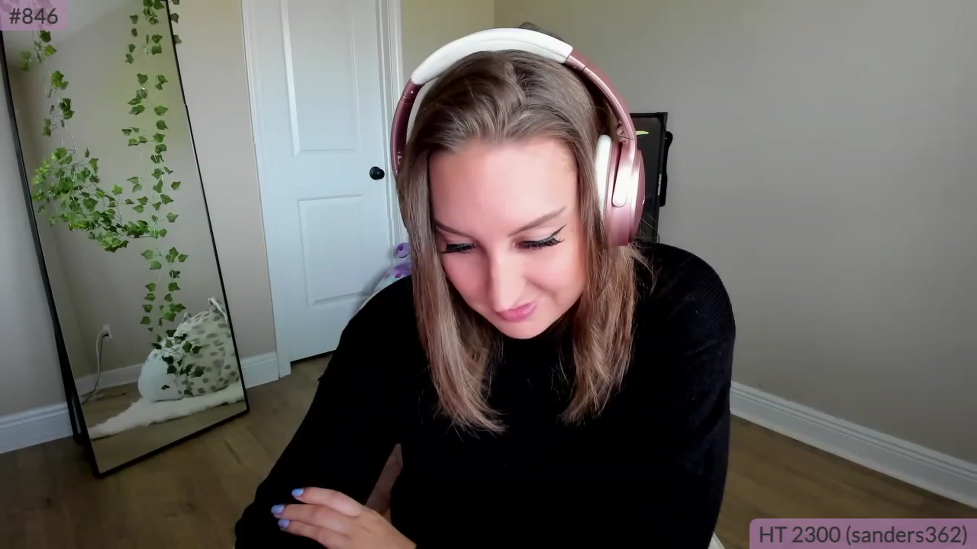 Gallery image thumbnail from BrookeBee's myfreecams stream on, 04/16/2023, 22:25 image 14 of 20