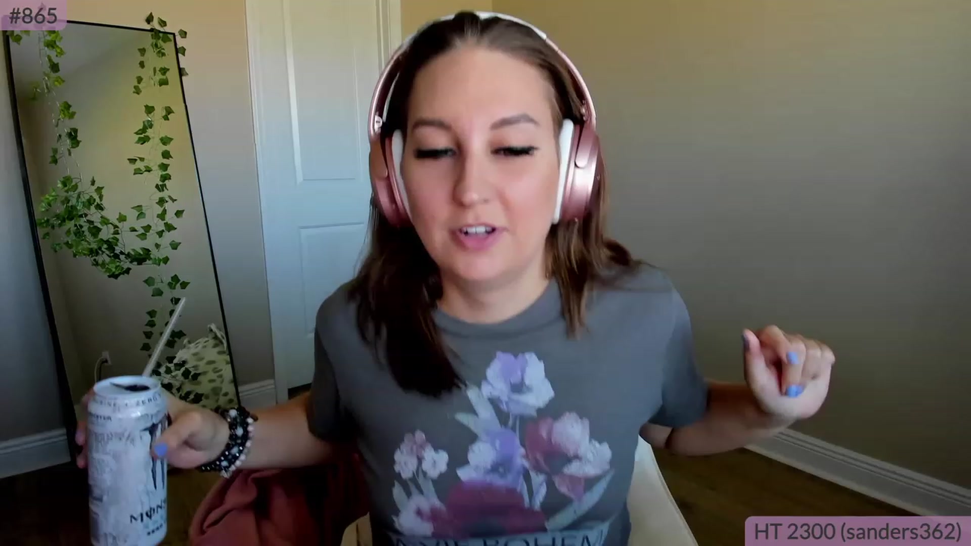 Gallery image thumbnail from BrookeBee's myfreecams stream on, 04/17/2023, 20:35 image 4 of 20