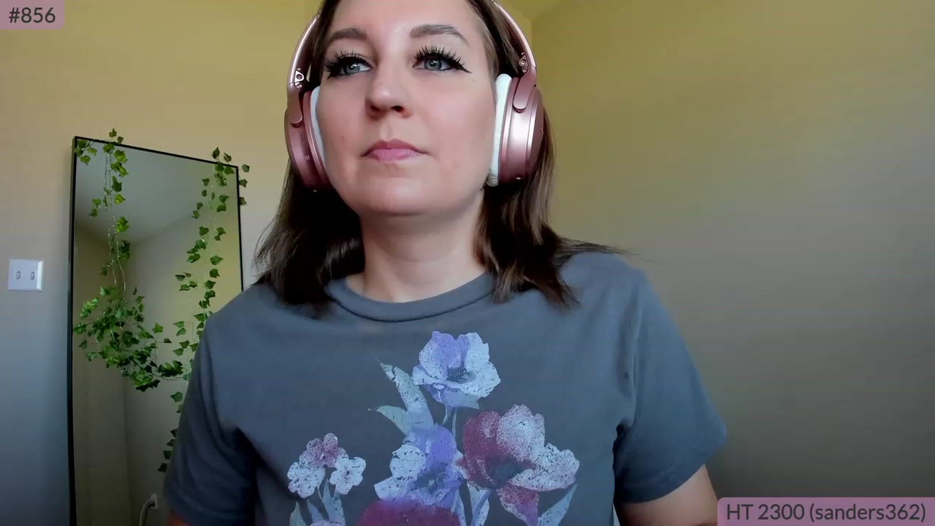 Gallery image thumbnail from BrookeBee's myfreecams stream on, 04/17/2023, 20:35 image 12 of 20