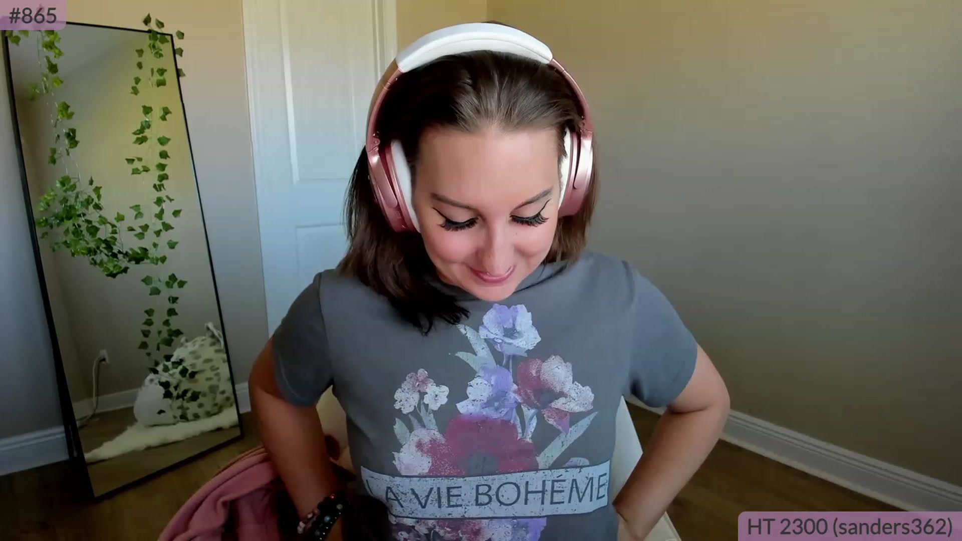 Gallery image thumbnail from BrookeBee's myfreecams stream on, 04/17/2023, 20:35 image 3 of 20