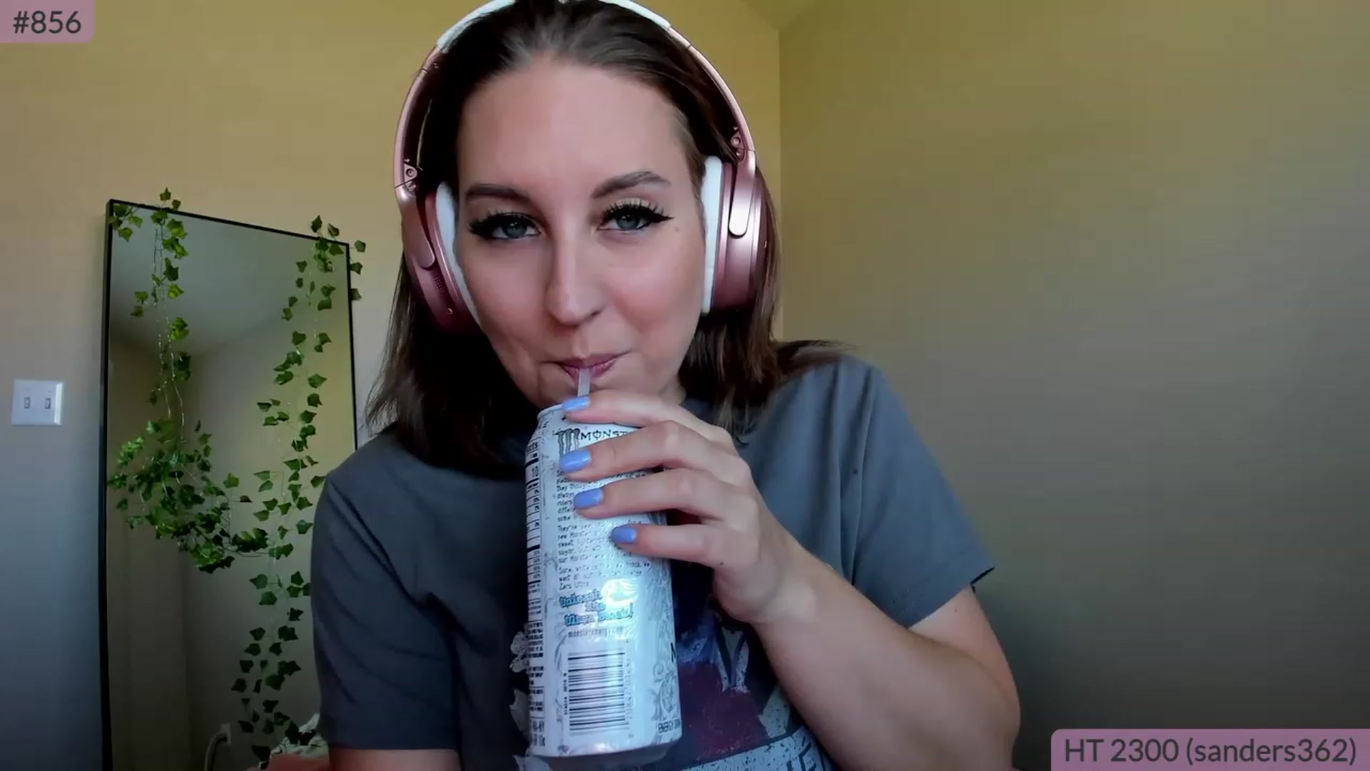 Gallery image thumbnail from BrookeBee's myfreecams stream on, 04/17/2023, 20:35 image 11 of 20