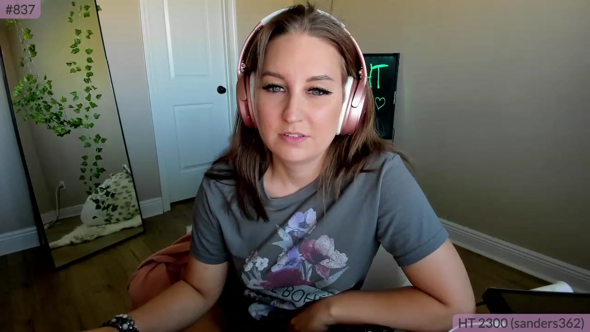 Gallery image thumbnail from BrookeBee's myfreecams stream on, 04/17/2023, 22:02 image 14 of 20