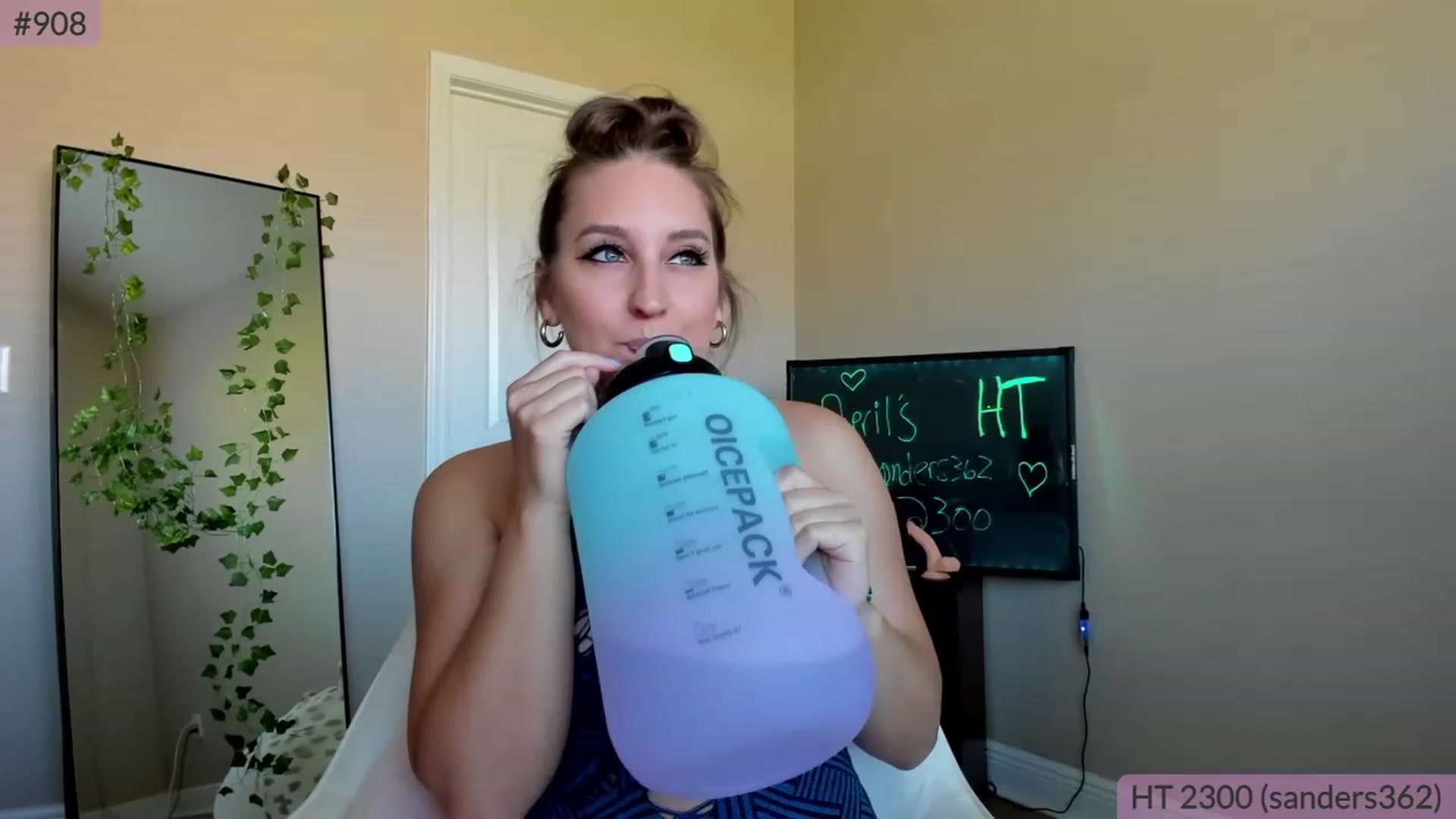 Gallery image thumbnail from BrookeBee's myfreecams stream on, 04/20/2023, 22:59 image 3 of 20