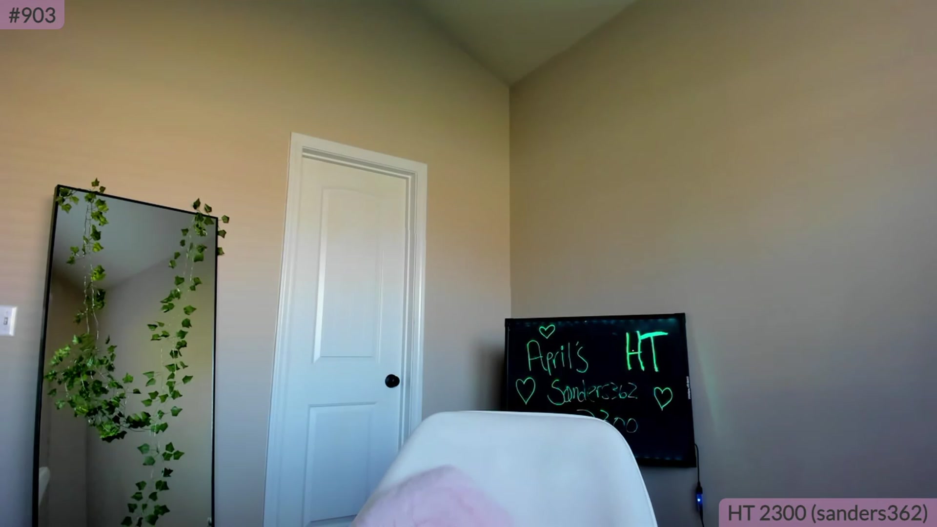 Gallery image thumbnail from BrookeBee's myfreecams stream on, 04/20/2023, 22:59 image 15 of 20