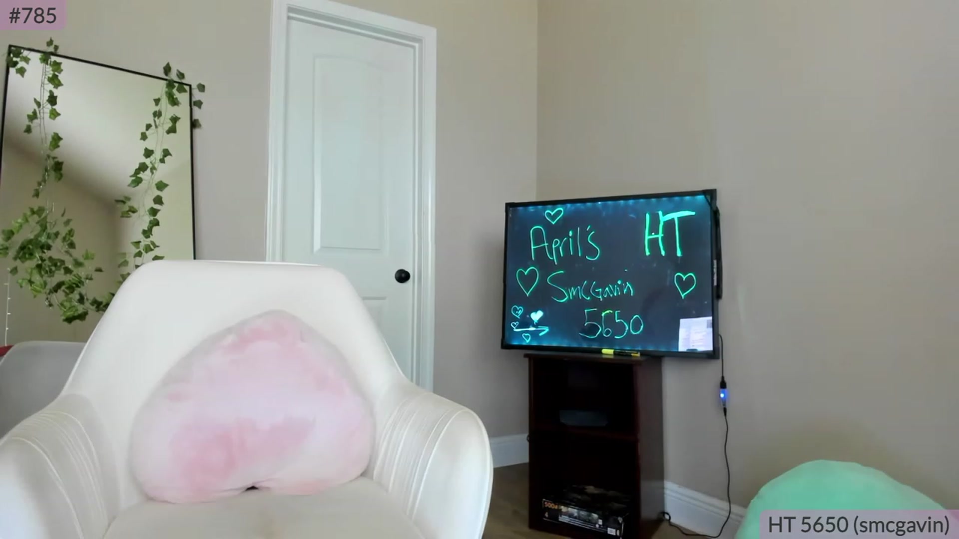 Gallery image thumbnail from BrookeBee's myfreecams stream on, 04/21/2023, 22:24 image 19 of 20