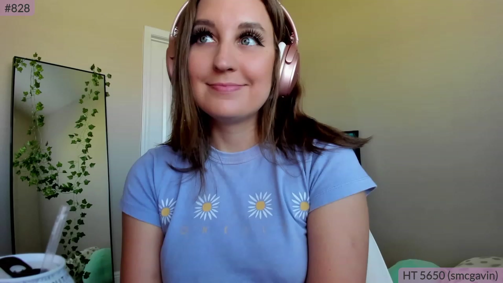 Gallery image thumbnail from BrookeBee's myfreecams stream on, 04/22/2023, 21:40 image 8 of 20