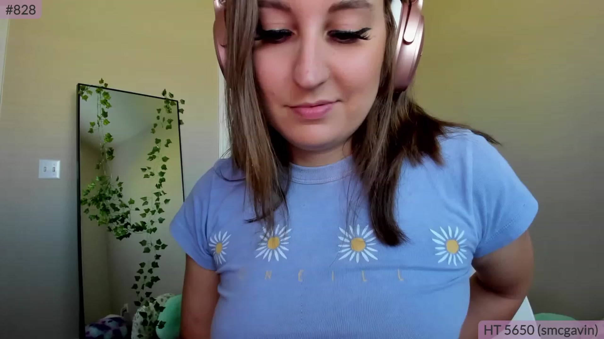 Gallery image thumbnail from BrookeBee's myfreecams stream on, 04/22/2023, 21:40 image 9 of 20