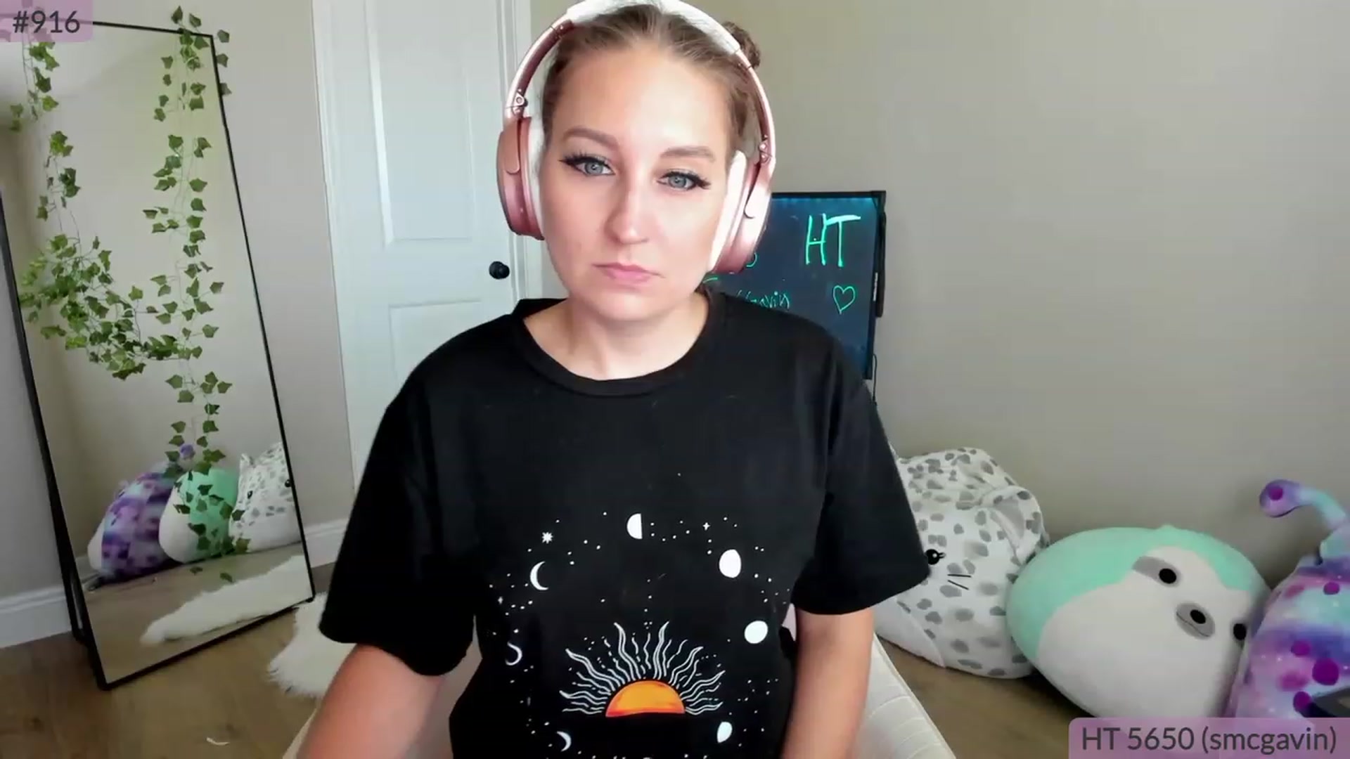 Gallery image thumbnail from BrookeBee's myfreecams stream on, 04/24/2023, 22:02 image 9 of 20