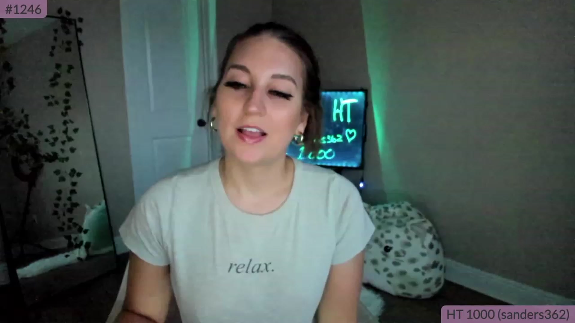 Gallery image thumbnail from BrookeBee's myfreecams stream on, 05/04/2023, 01:17 image 3 of 20