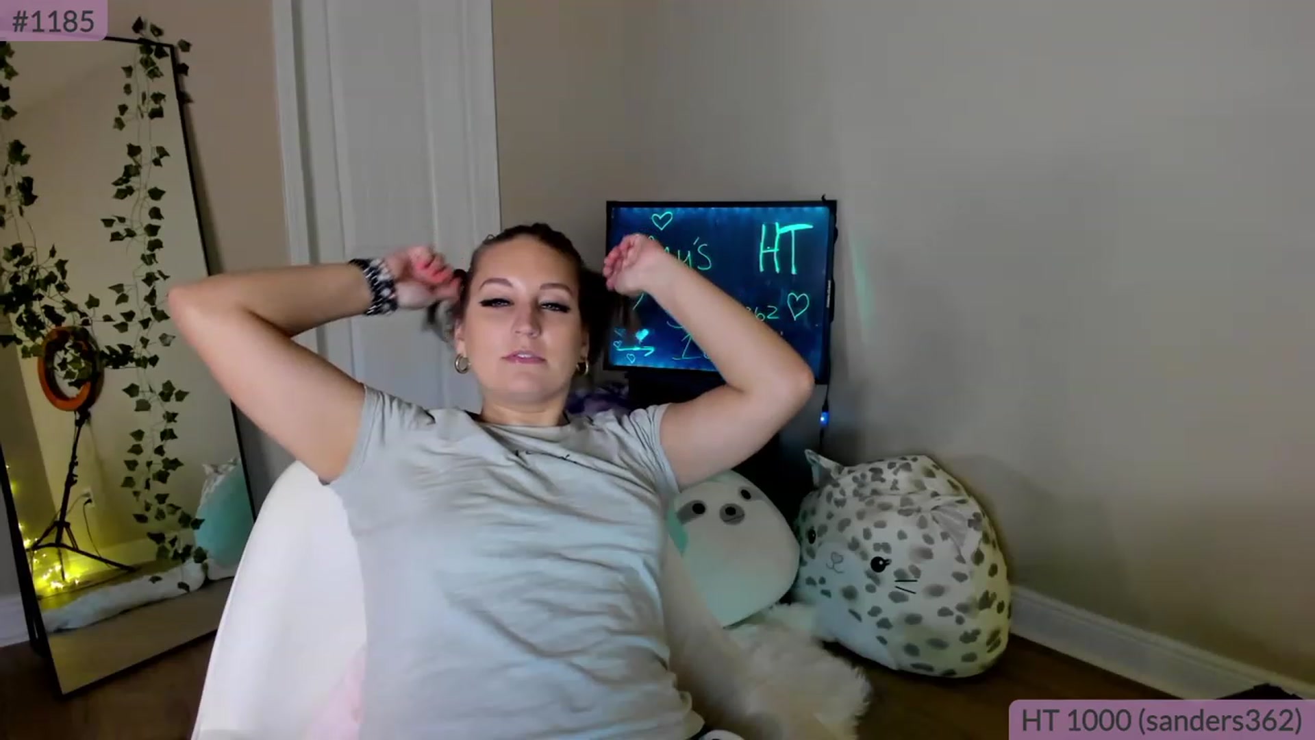 Gallery image thumbnail from BrookeBee's myfreecams stream on, 05/04/2023, 01:17 image 12 of 20
