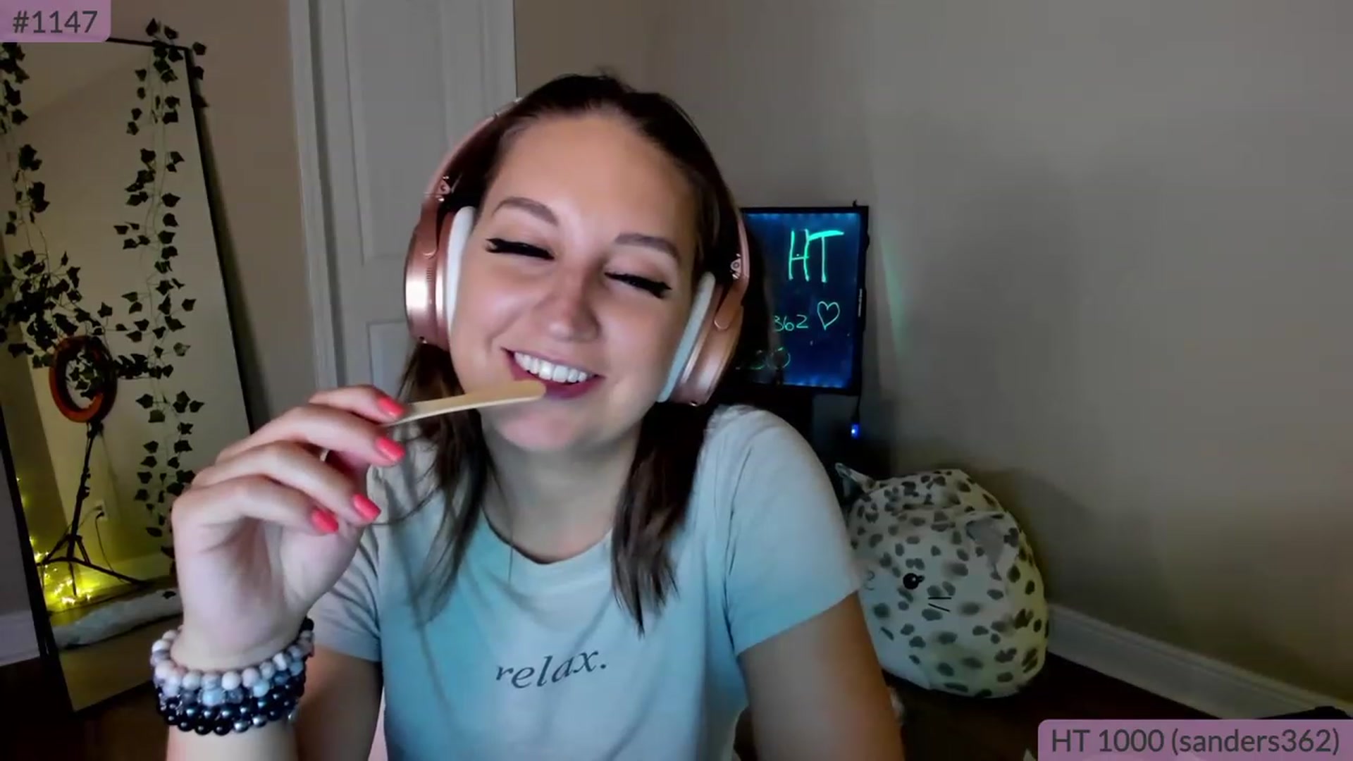 Gallery image thumbnail from BrookeBee's myfreecams stream on, 05/04/2023, 01:17 image 20 of 20