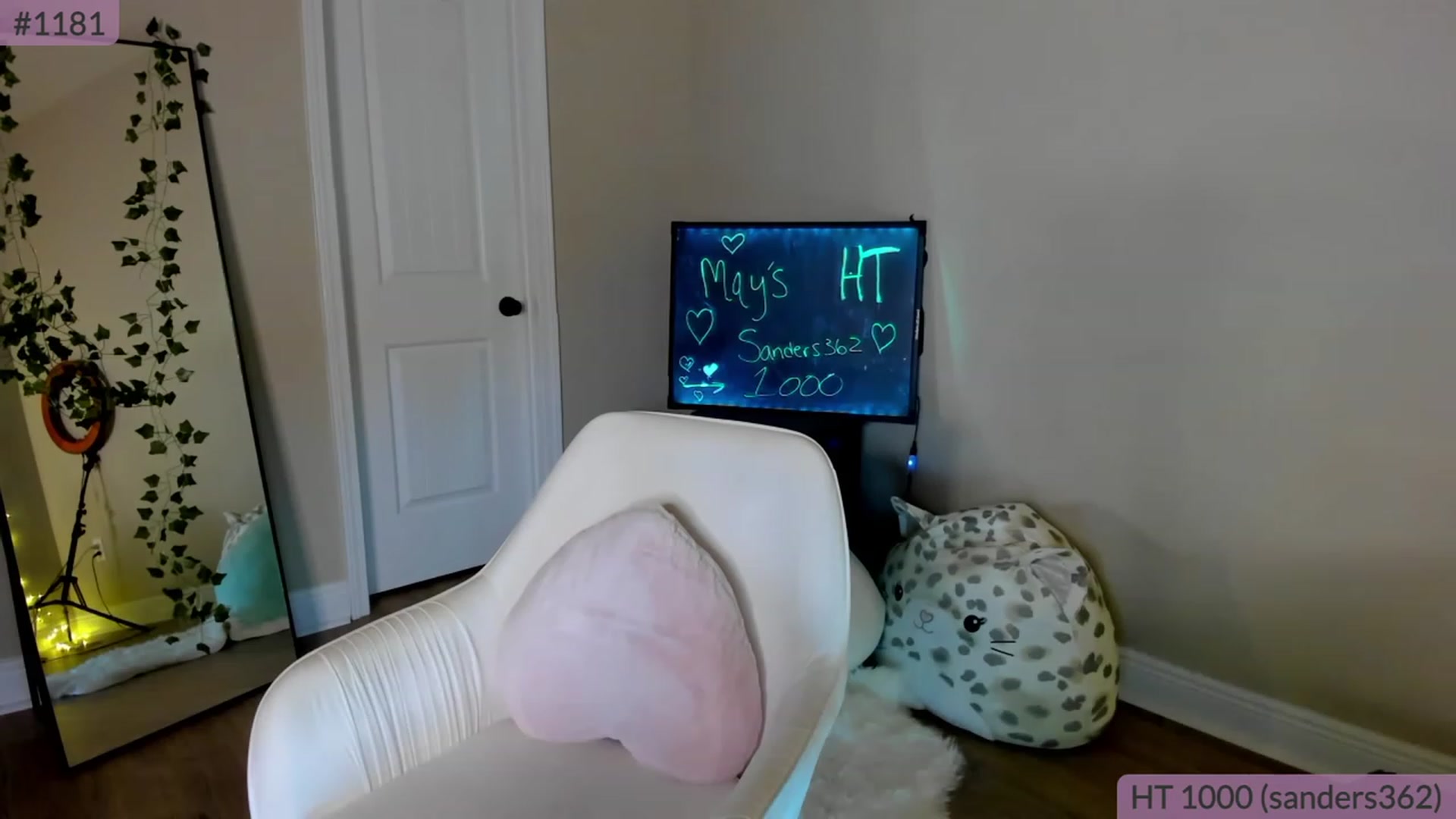 Gallery image thumbnail from BrookeBee's myfreecams stream on, 05/04/2023, 01:17 image 10 of 20
