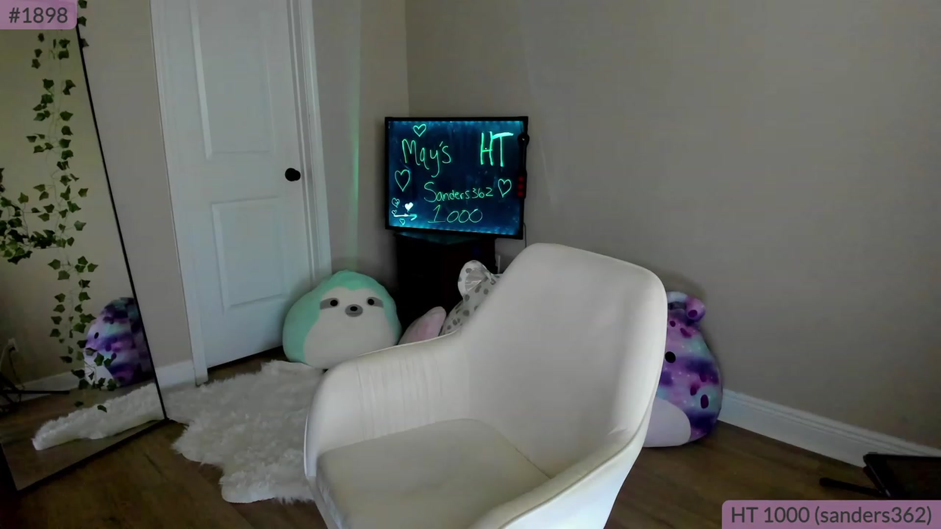 Gallery image thumbnail from BrookeBee's myfreecams stream on, 05/16/2023, 22:18 image 1 of 20