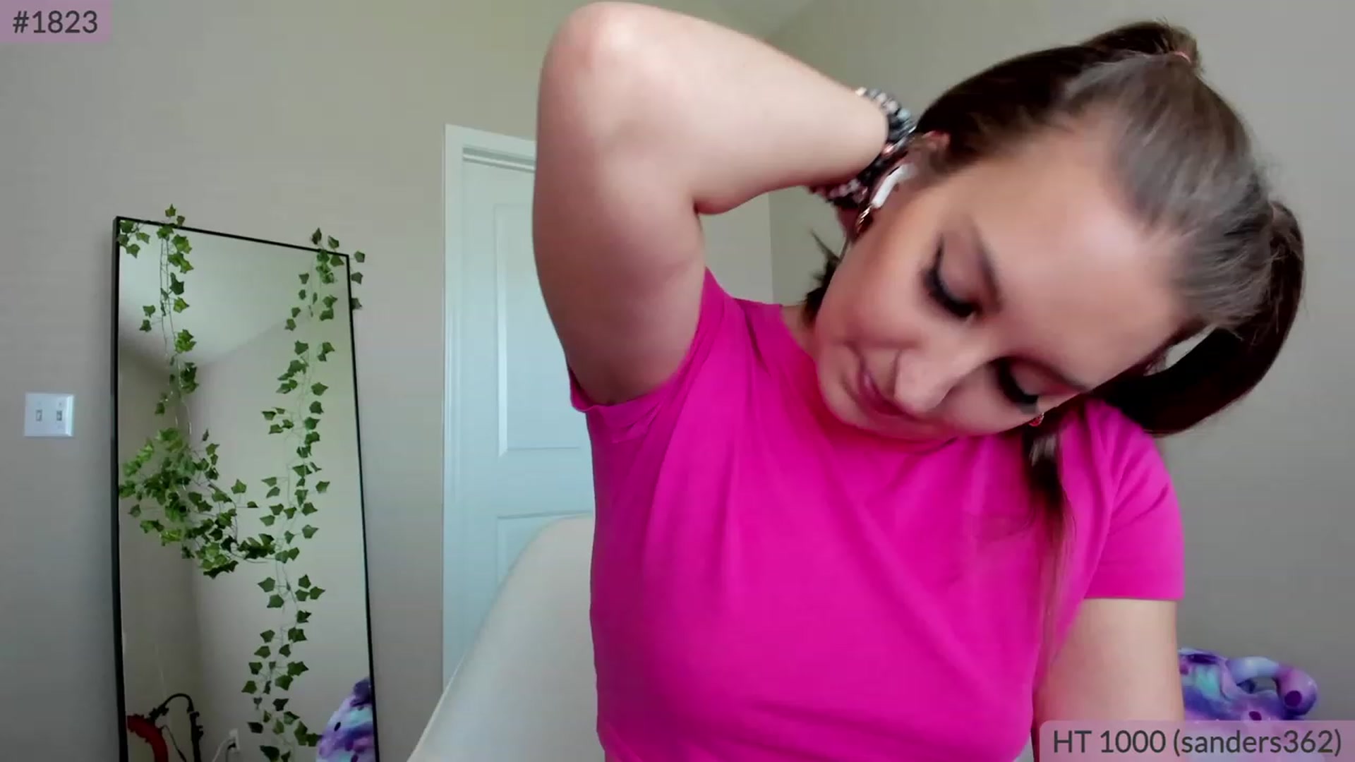 Gallery image thumbnail from BrookeBee's myfreecams stream on, 05/16/2023, 22:18 image 17 of 20