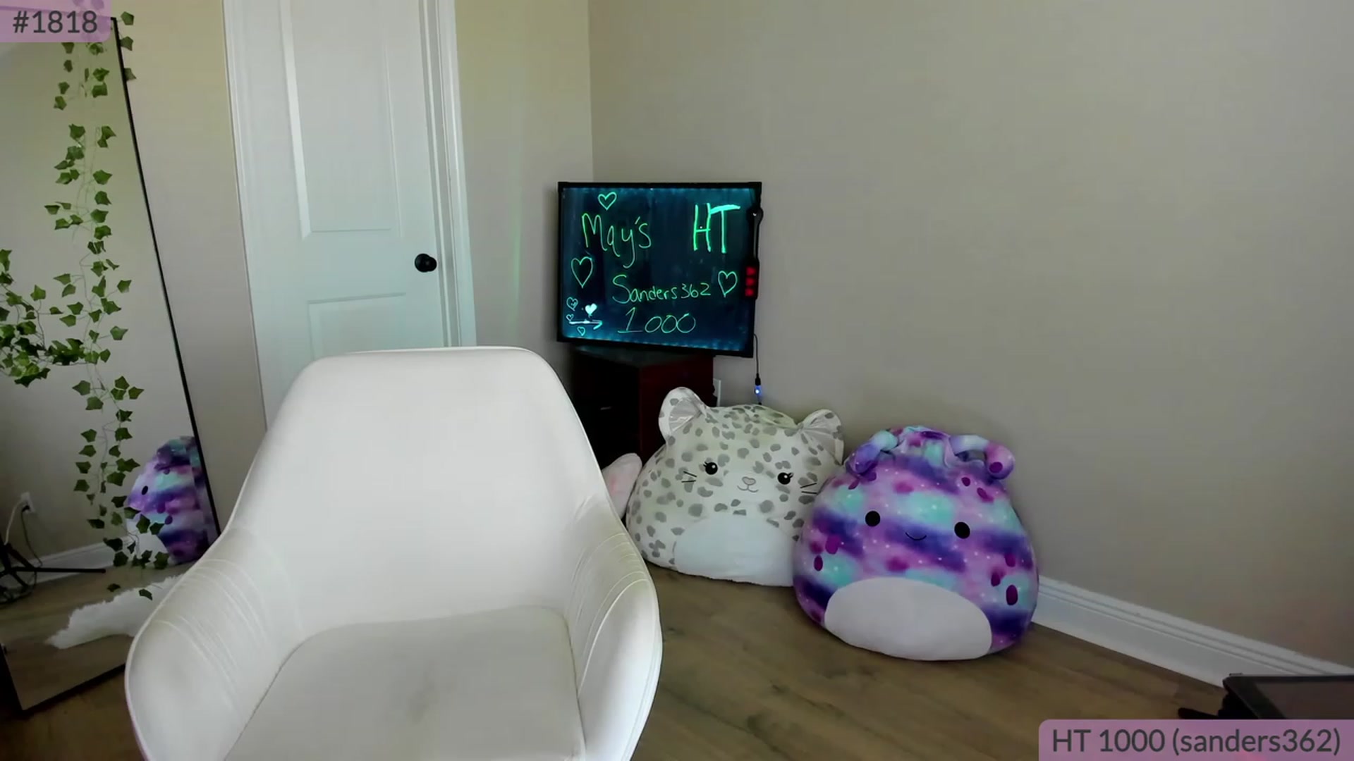 Gallery image thumbnail from BrookeBee's myfreecams stream on, 05/16/2023, 23:12 image 1 of 20