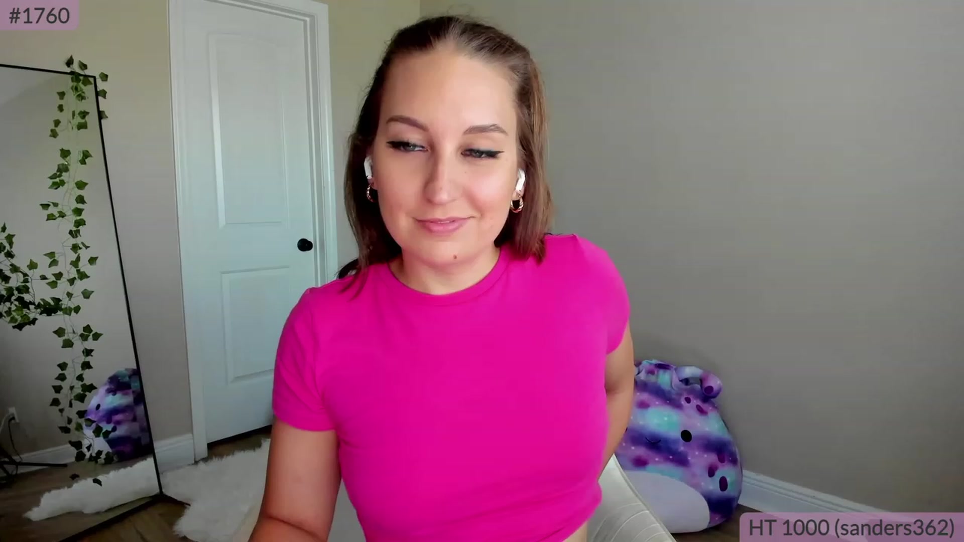 Gallery image thumbnail from BrookeBee's myfreecams stream on, 05/16/2023, 23:12 image 8 of 20