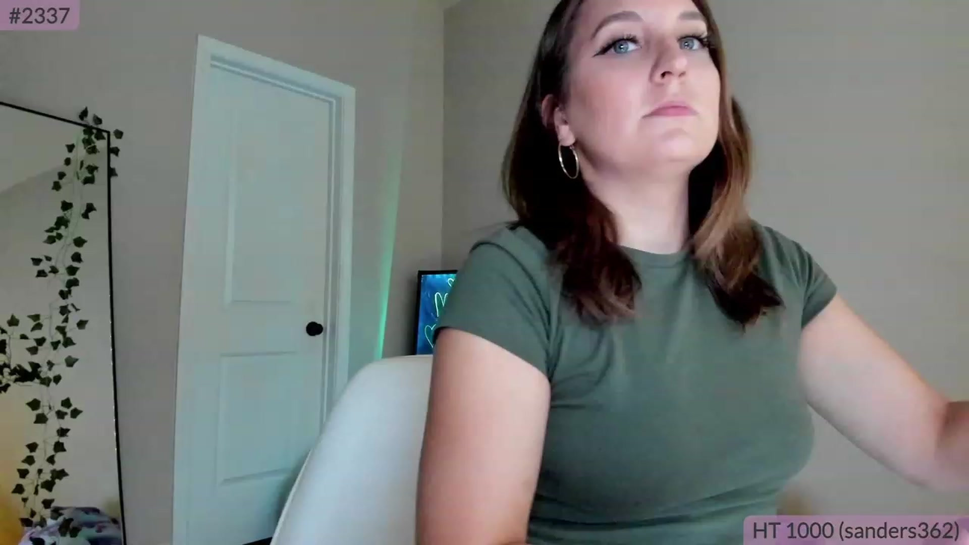 Gallery image thumbnail from BrookeBee's myfreecams stream on, 05/28/2023, 01:45 image 14 of 20