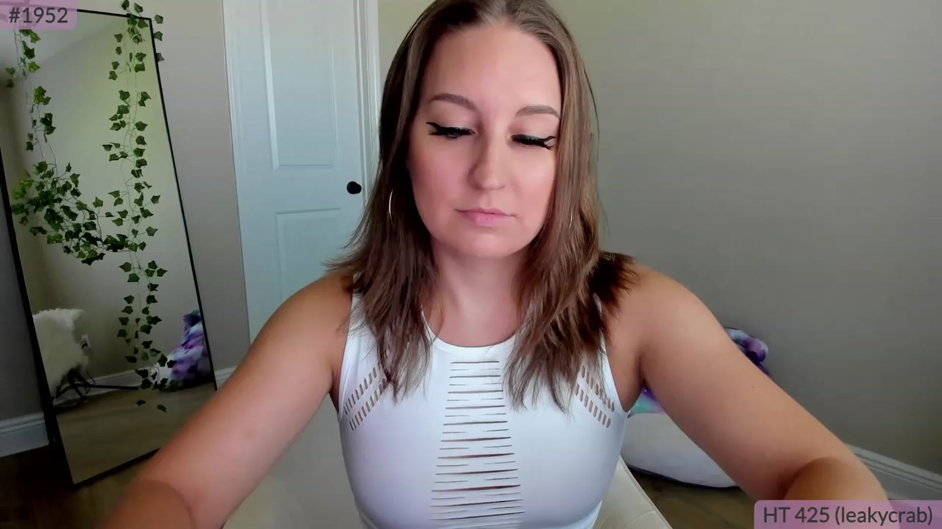 Gallery image thumbnail from BrookeBee's myfreecams stream on, 06/04/2023, 20:35 image 1 of 20
