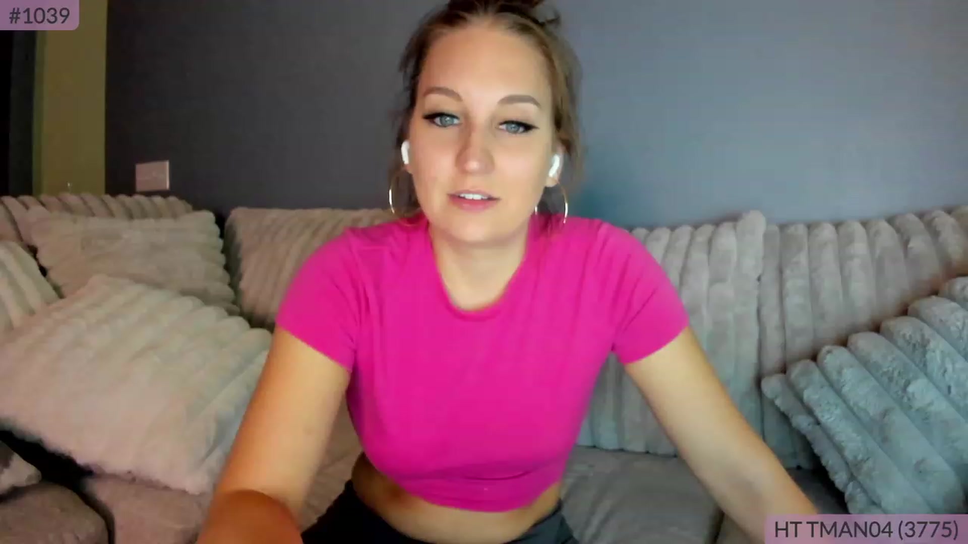 Gallery image thumbnail from BrookeBee's myfreecams stream on, 06/15/2023, 01:05 image 12 of 20