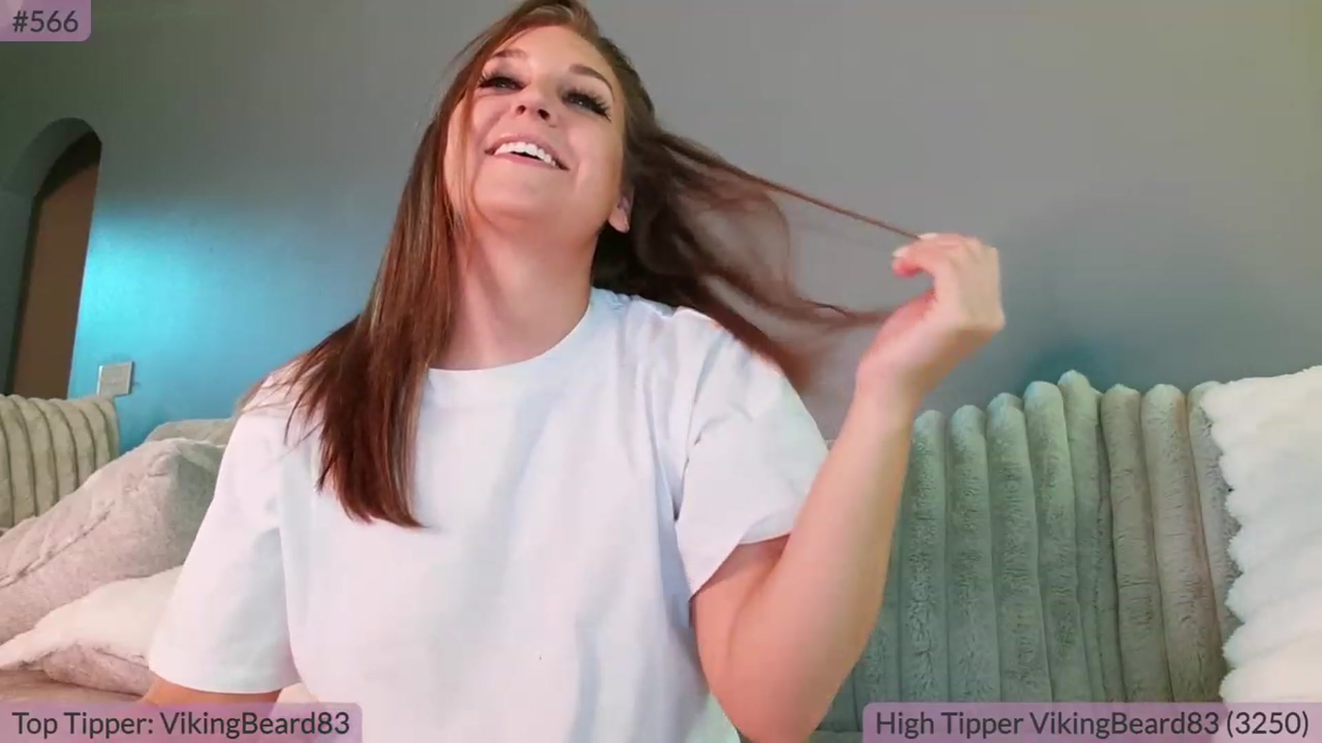Gallery image thumbnail from BrookeBee's myfreecams stream on, 08/17/2023, 23:25 image 20 of 20