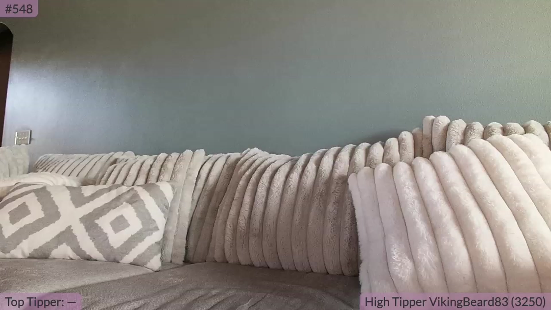 Gallery image thumbnail from BrookeBee's myfreecams stream on, 08/21/2023, 20:57 image 16 of 20