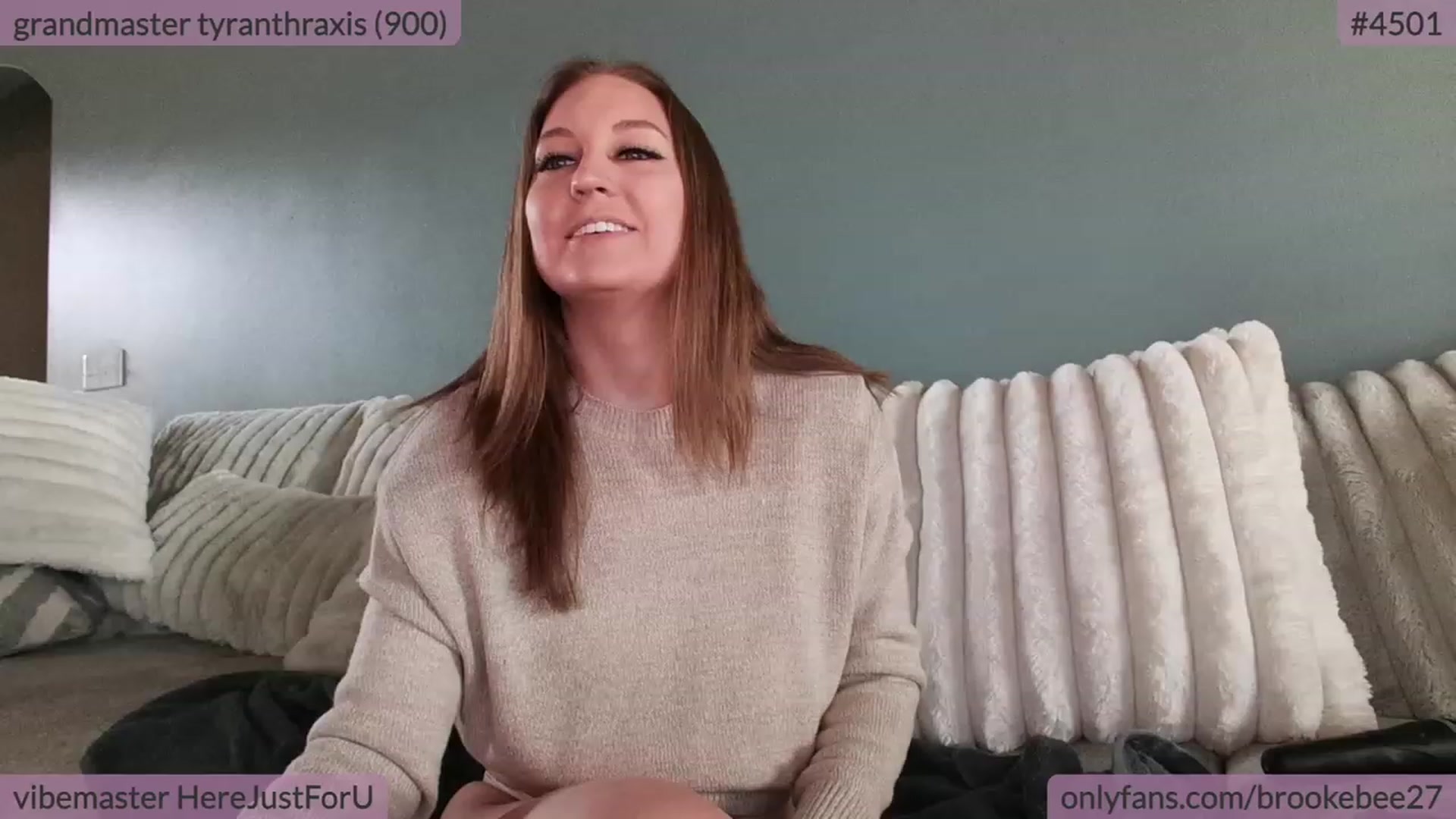 Gallery image thumbnail from BrookeBee's myfreecams stream on, 10/10/2023, 19:16 image 12 of 20