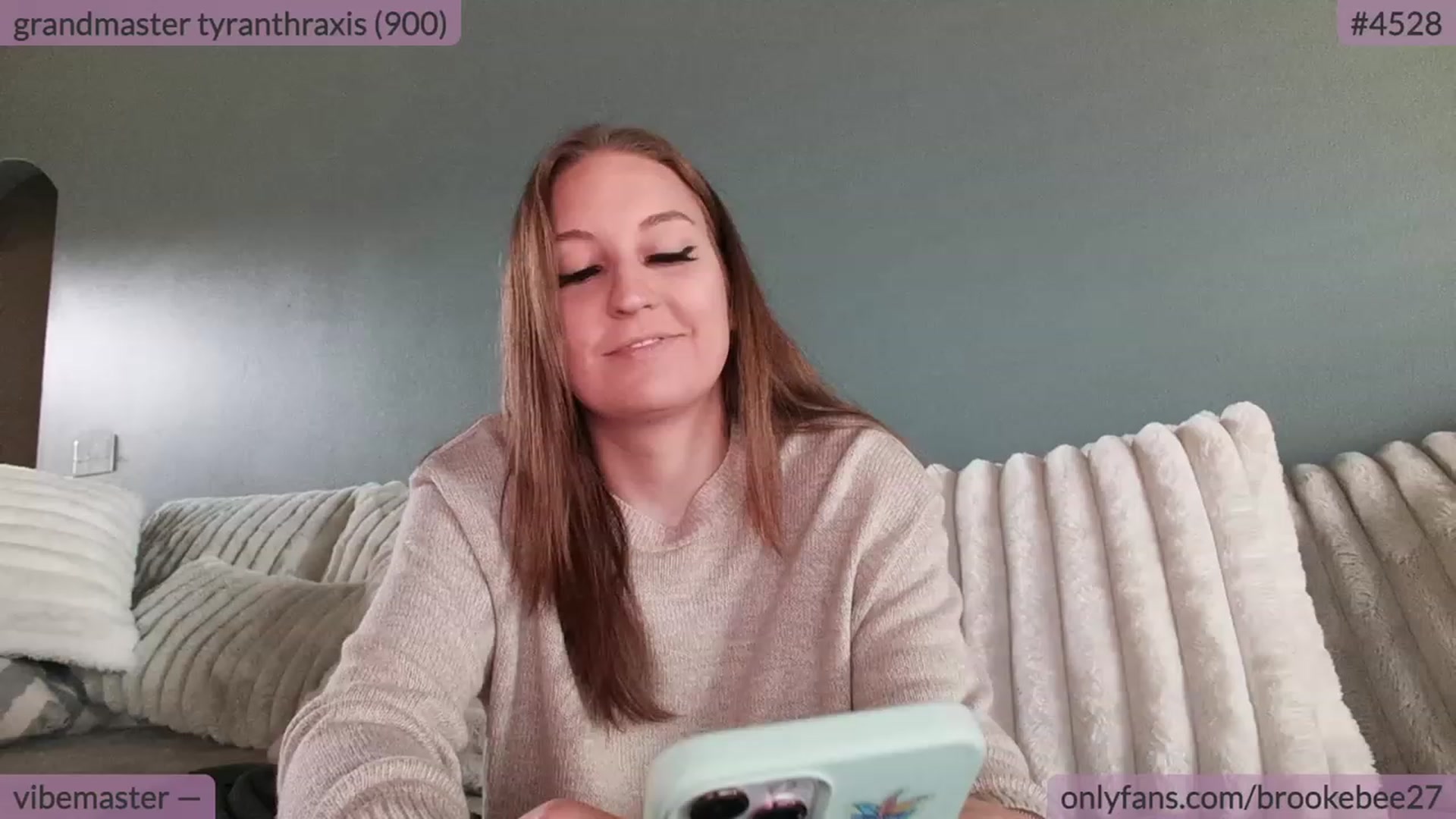 Gallery image thumbnail from BrookeBee's myfreecams stream on, 10/10/2023, 19:16 image 6 of 20