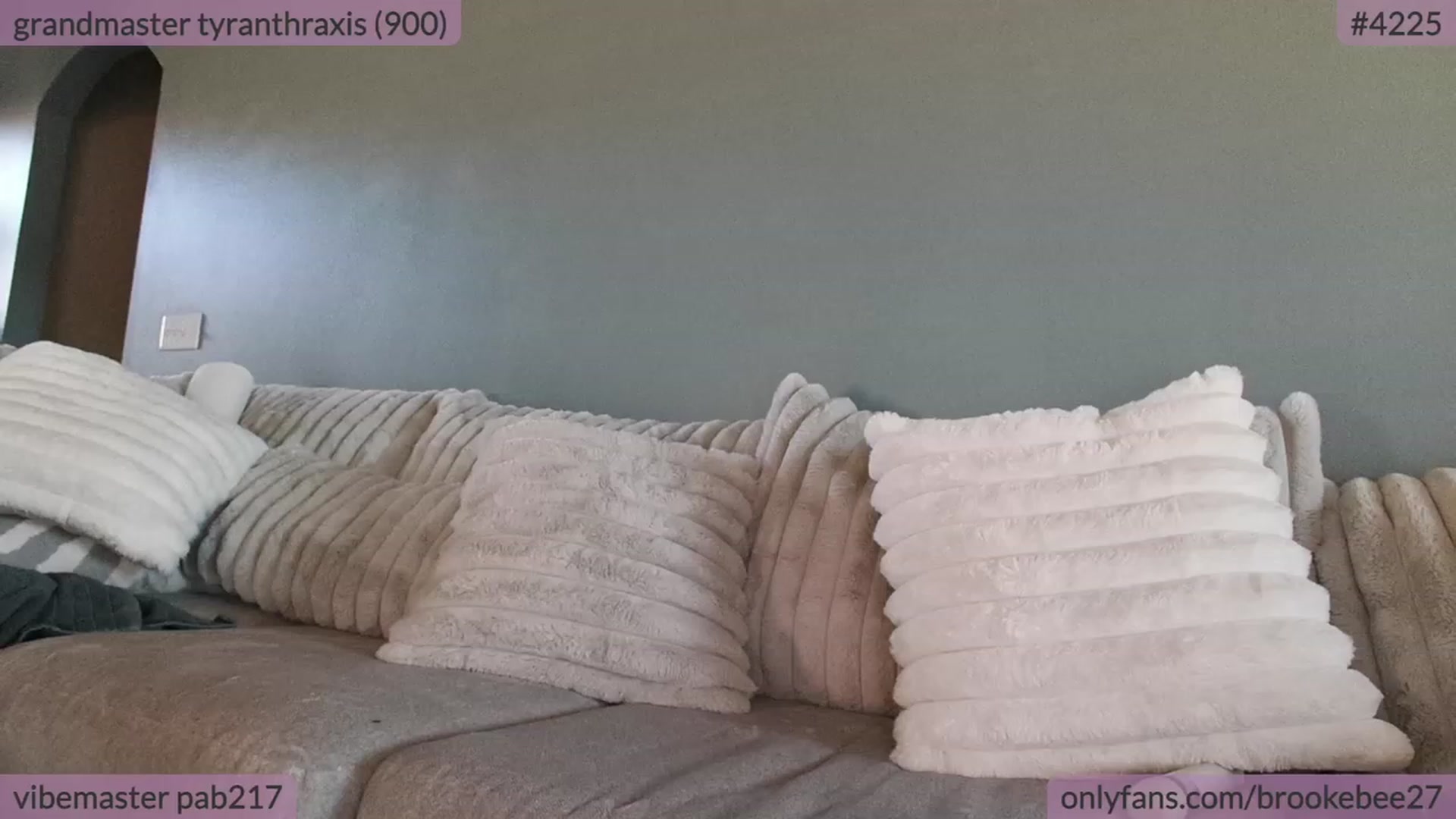 Gallery image thumbnail from BrookeBee's myfreecams stream on, 10/16/2023, 23:12 image 5 of 20