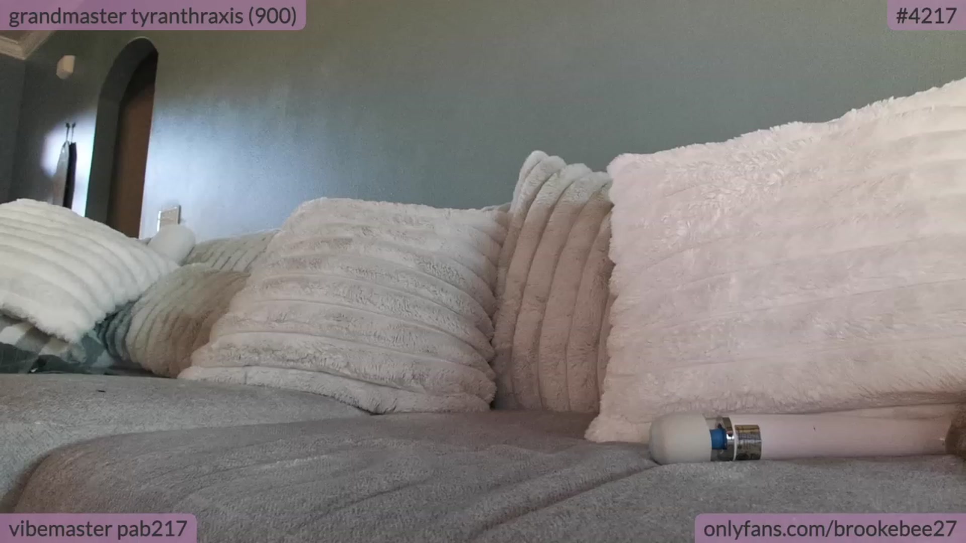 Gallery image thumbnail from BrookeBee's myfreecams stream on, 10/16/2023, 23:12 image 11 of 20