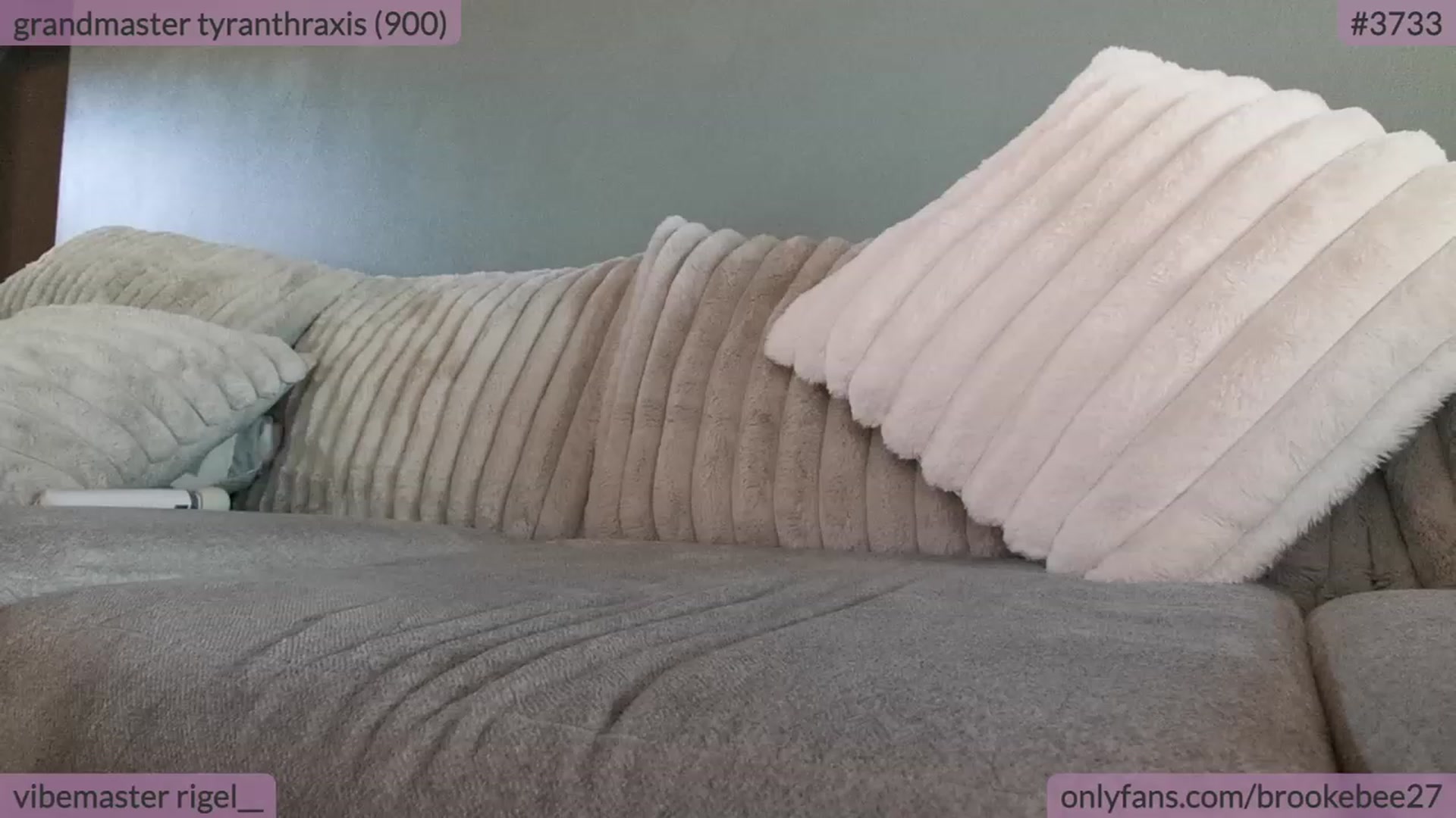 Gallery image thumbnail from BrookeBee's myfreecams stream on, 10/18/2023, 20:01 image 18 of 20