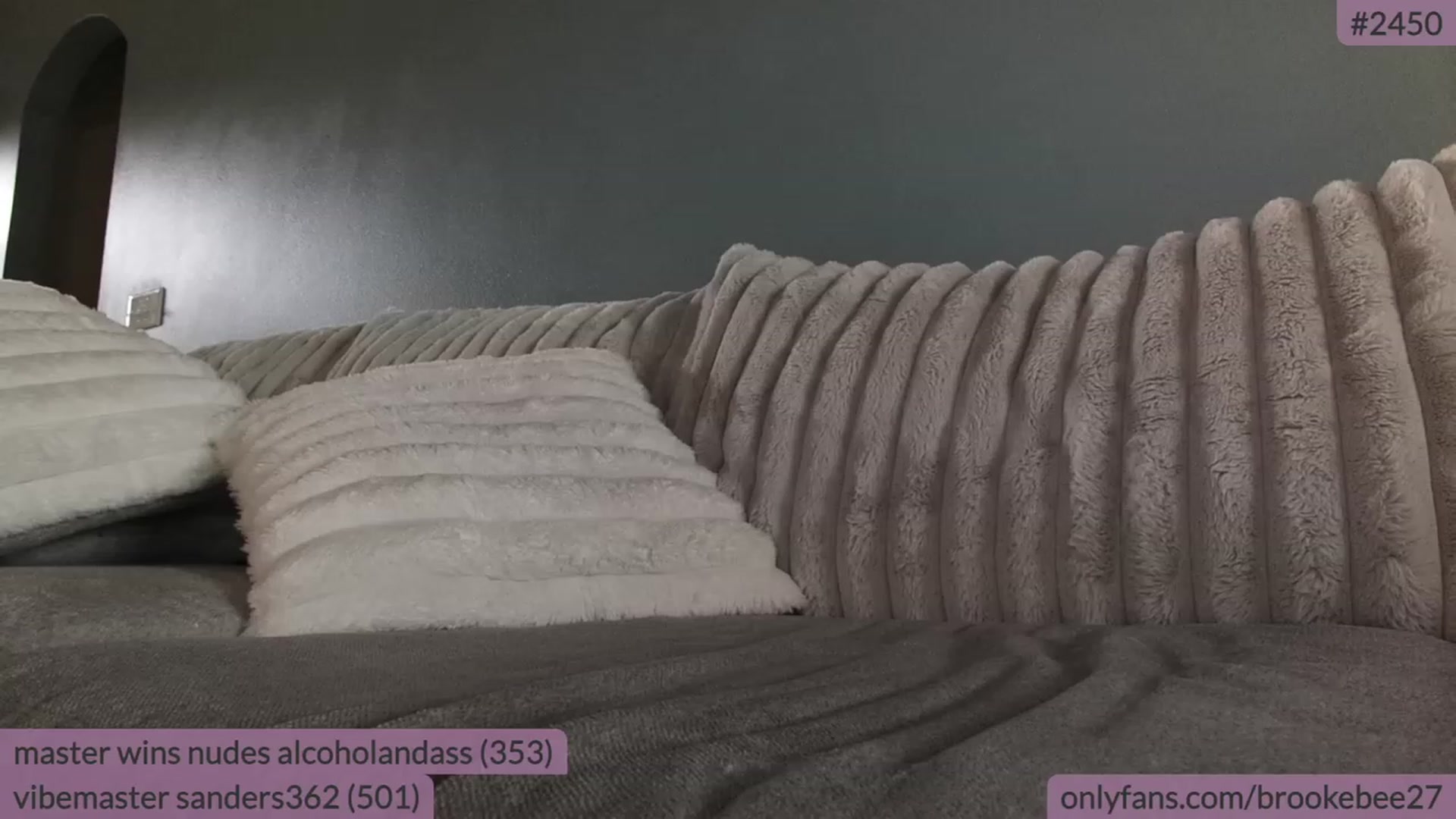 Gallery image thumbnail from BrookeBee's myfreecams stream on, 10/22/2023, 19:36 image 15 of 20