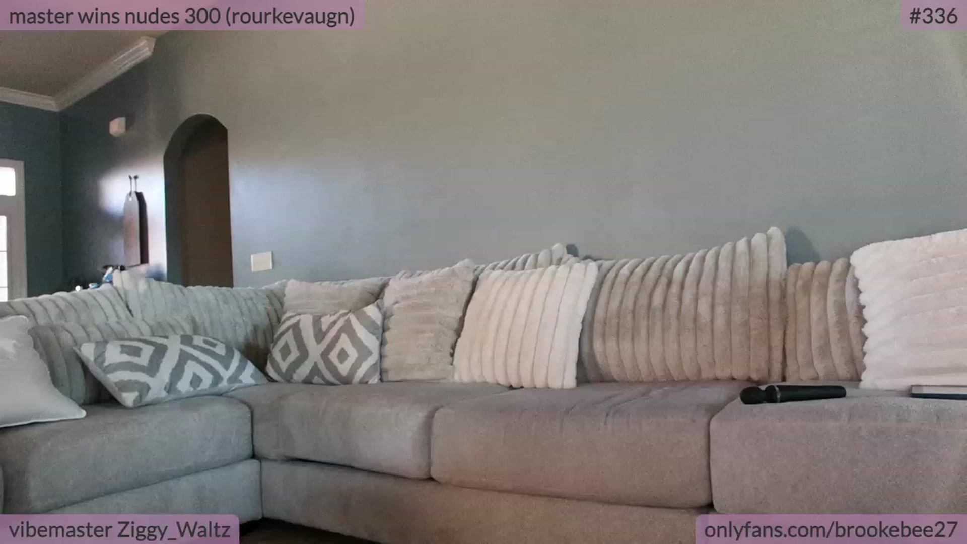 Gallery image thumbnail from BrookeBee's myfreecams stream on, 11/01/2023, 19:26 image 15 of 20