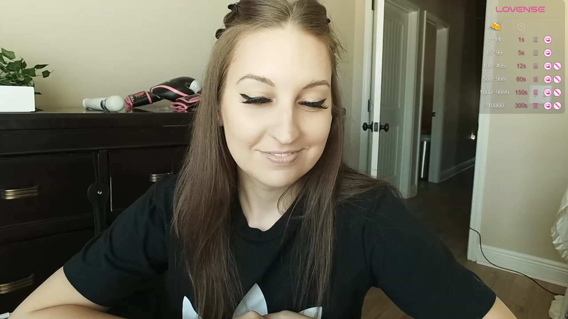 Gallery image thumbnail from BrookeBee's myfreecams stream on, 11/03/2023, 17:26 image 1 of 20