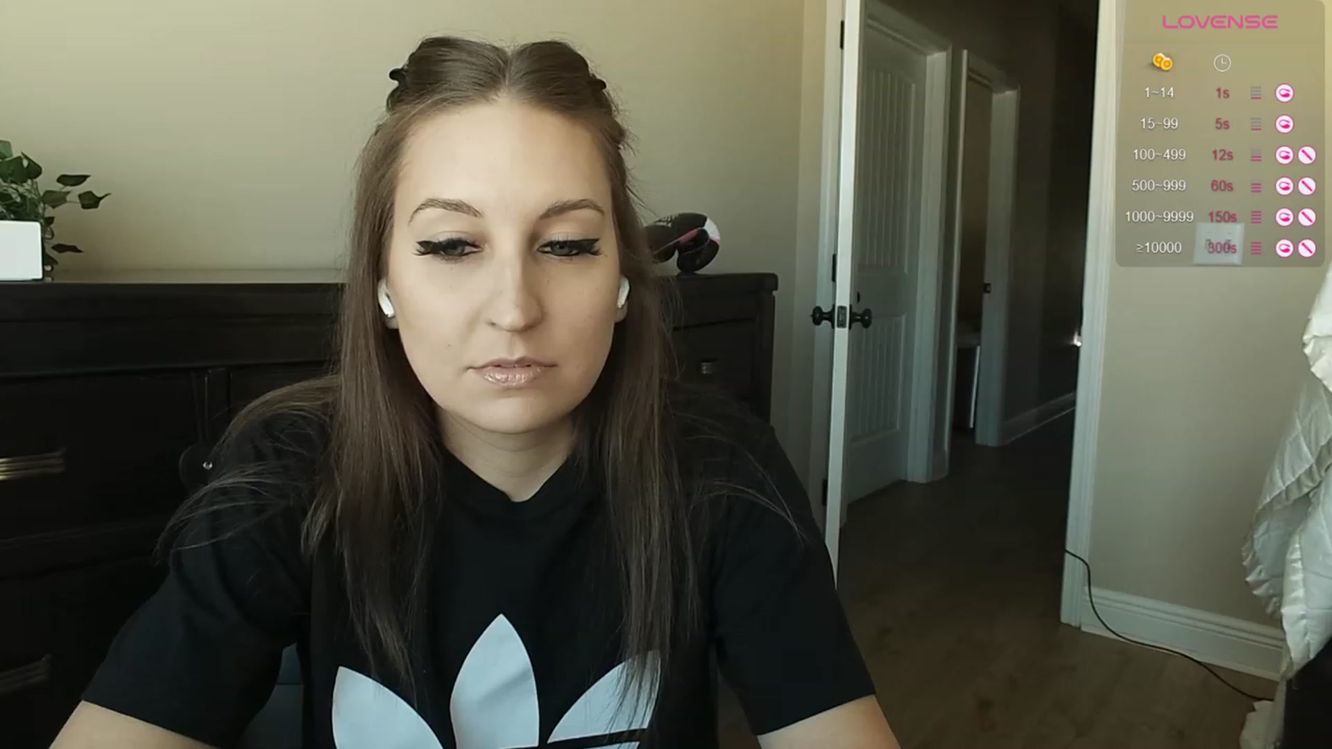 Gallery image thumbnail from BrookeBee's myfreecams stream on, 11/03/2023, 17:26 image 10 of 20