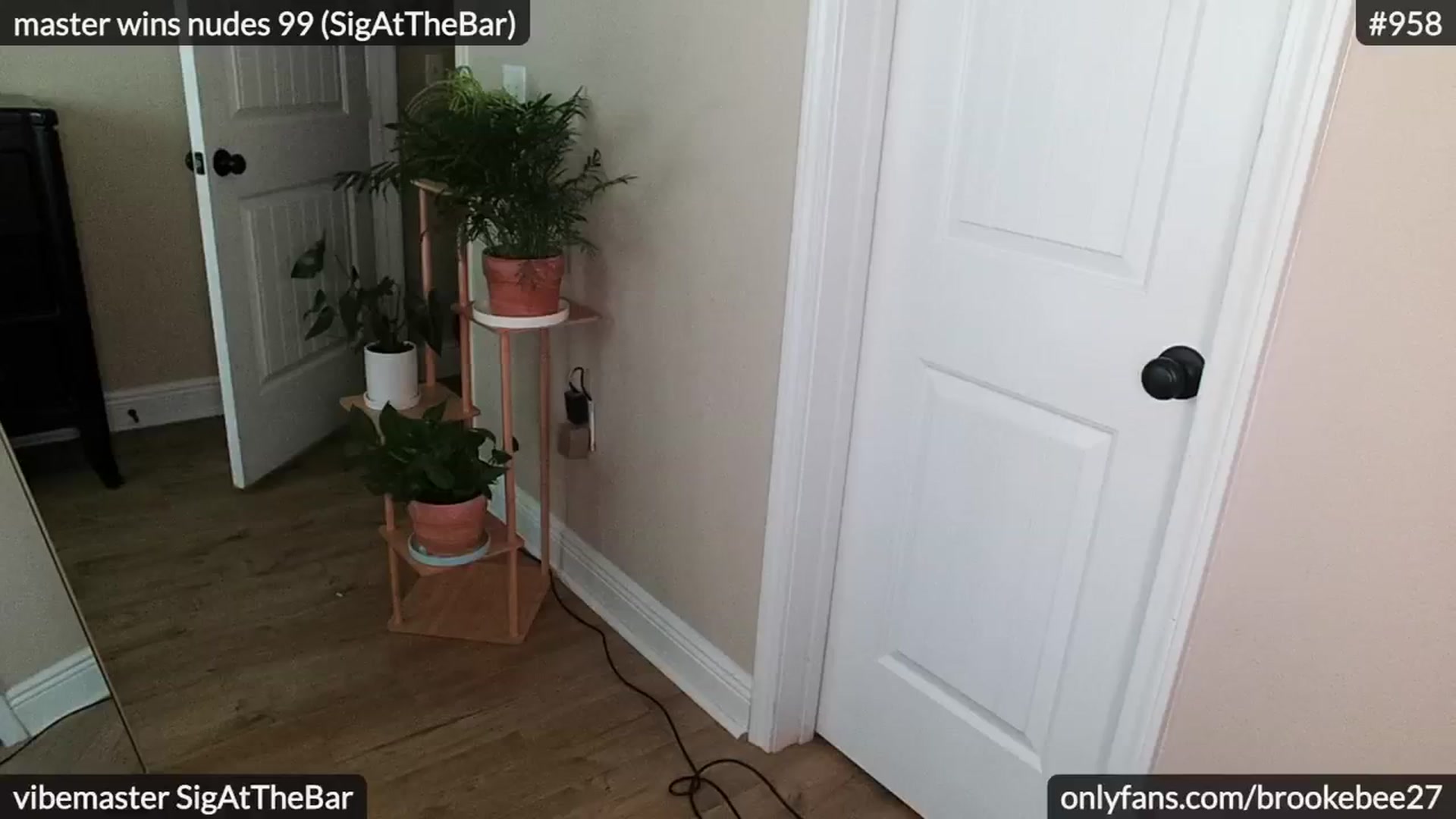 Gallery image thumbnail from BrookeBee's myfreecams stream on, 03/14/2024, 18:55 image 14 of 20