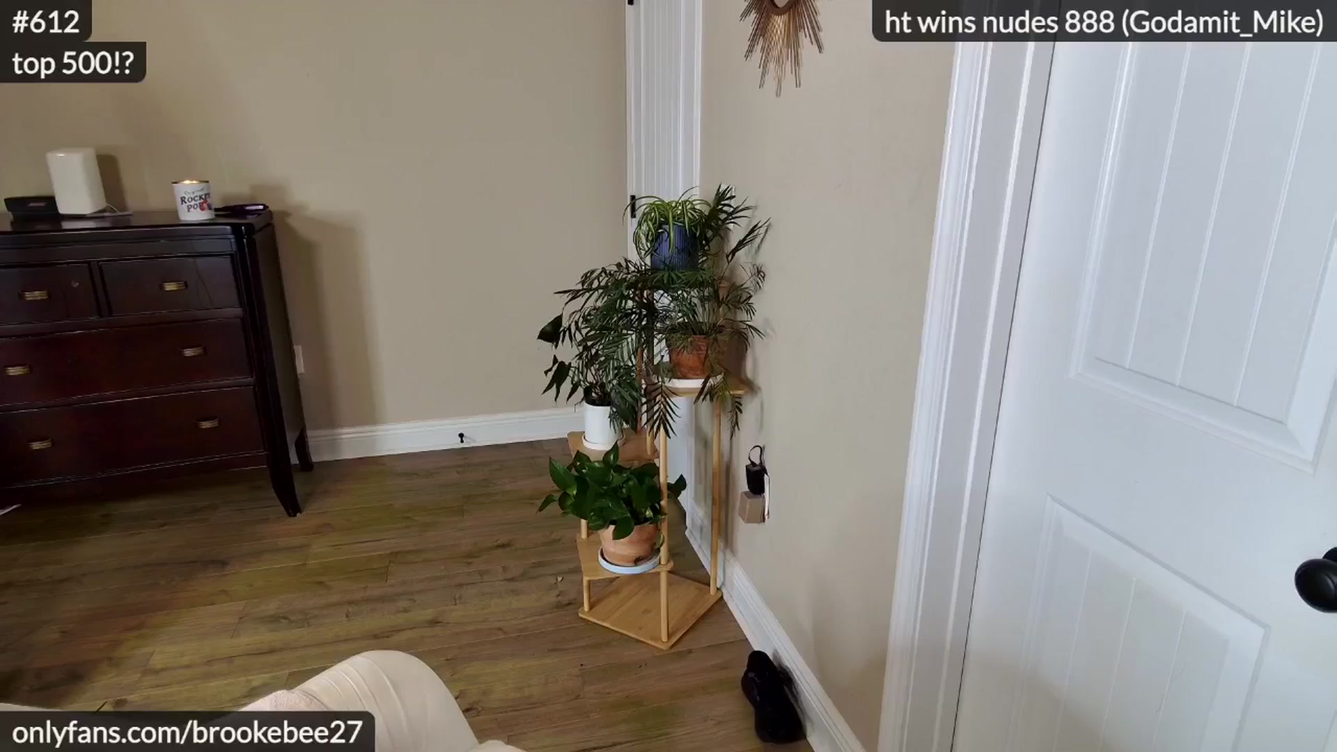 Gallery image thumbnail from BrookeBee's myfreecams stream on, 04/19/2024, 11:09 image 19 of 20