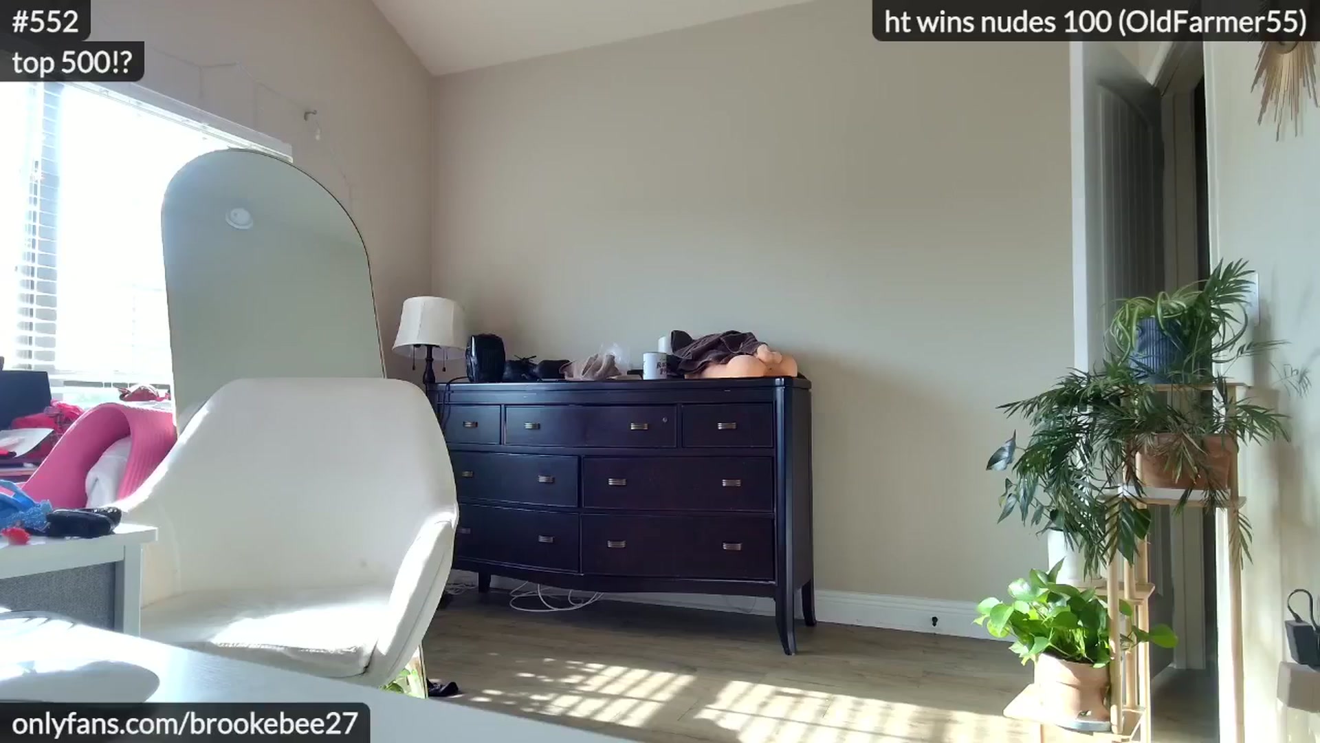 Gallery image thumbnail from BrookeBee's myfreecams stream on, 04/26/2024, 13:34 image 17 of 20