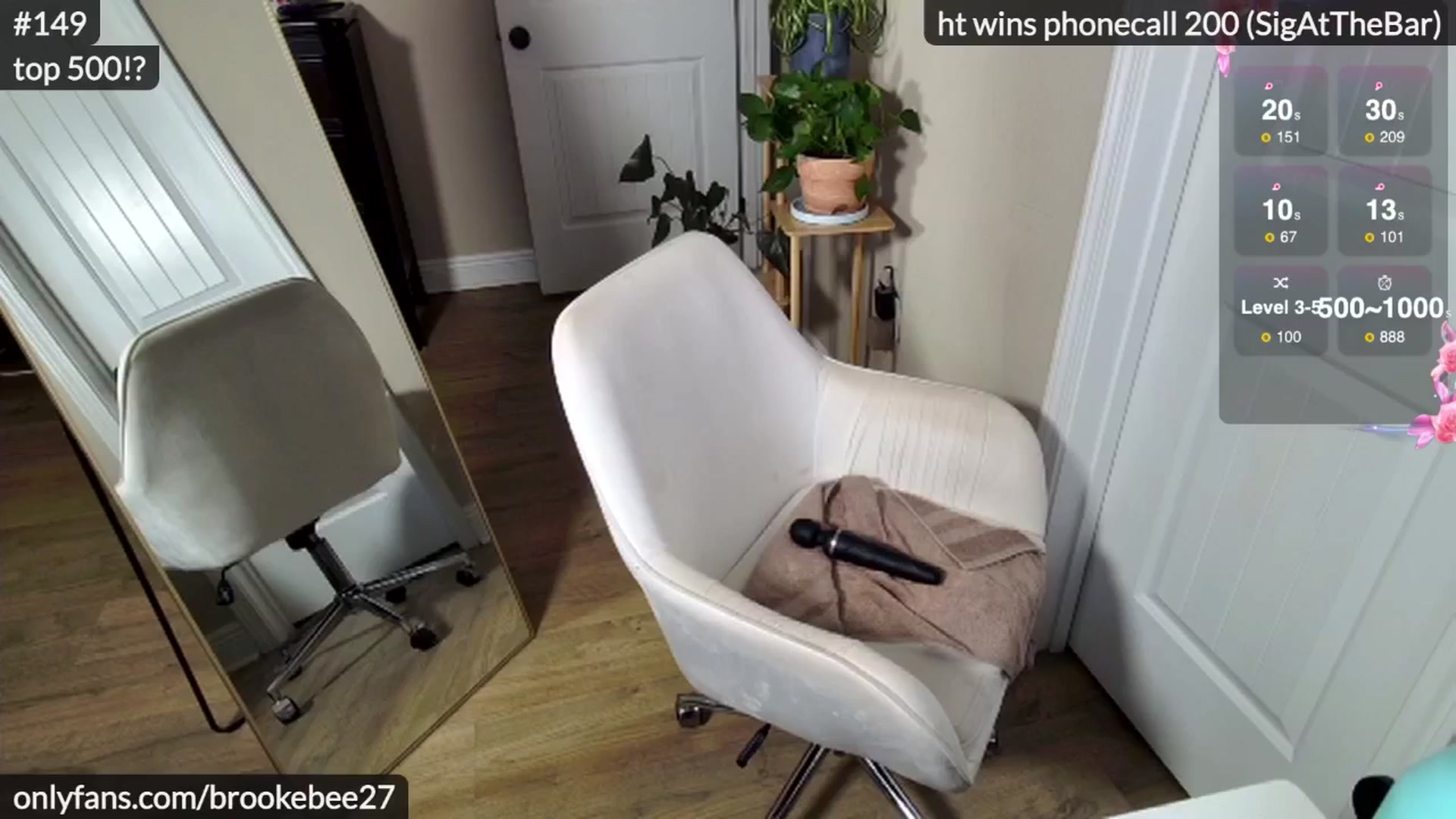 Gallery image thumbnail from BrookeBee's myfreecams stream on, 05/09/2024, 02:16 image 15 of 20