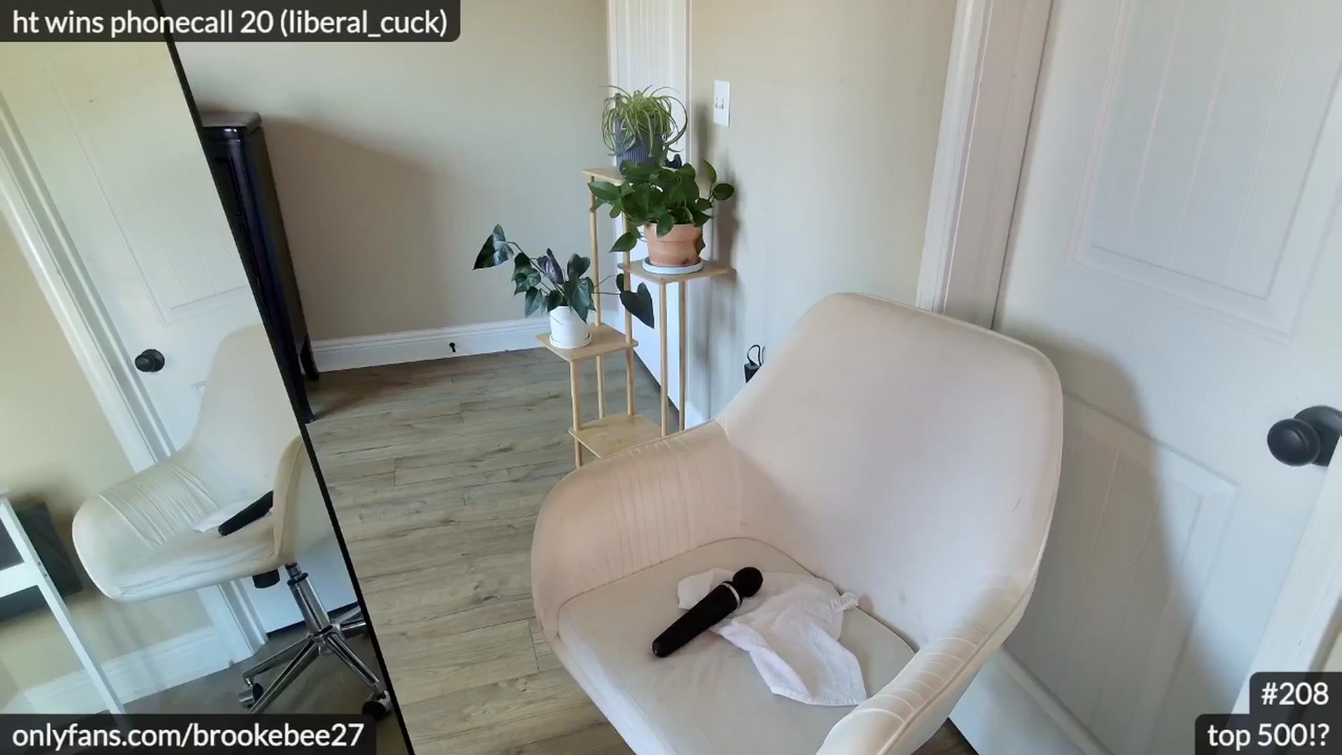 Gallery image thumbnail from BrookeBee's myfreecams stream on, 05/15/2024, 22:22 image 8 of 20